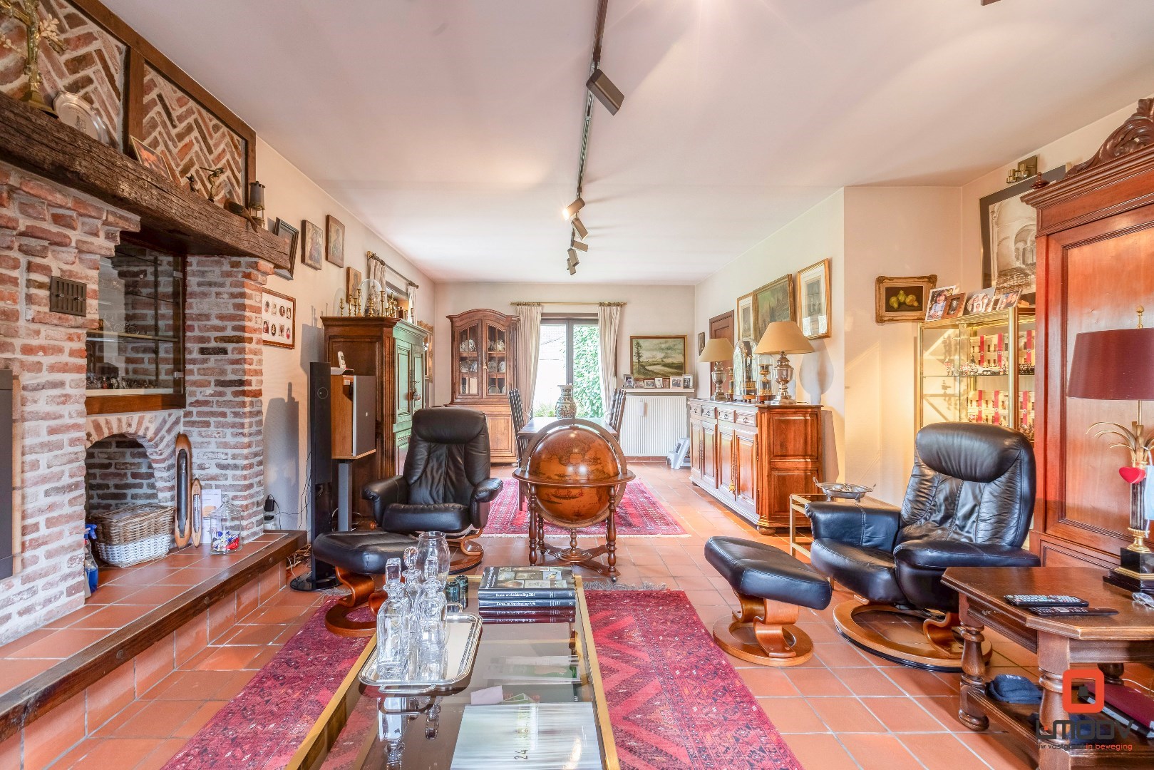 Stijlvolle villa met grote tuin 