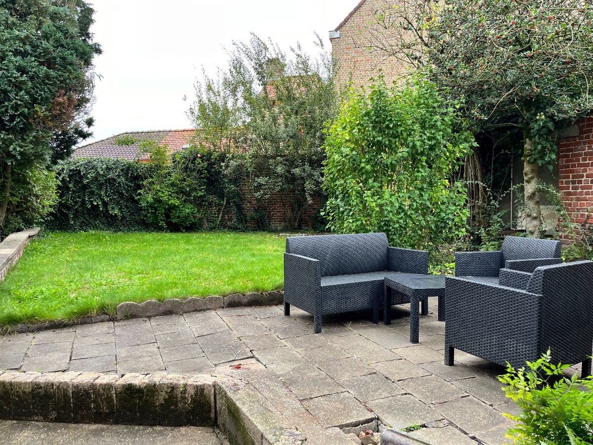 Ruime woning met 3 slaapkamers te Poelkapelle 