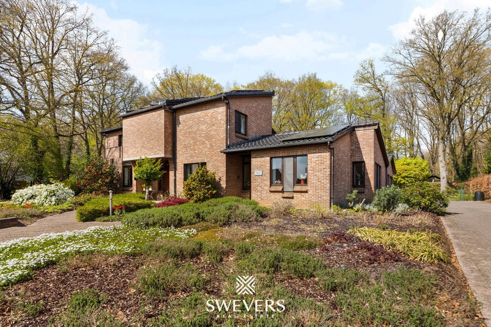 Te koop excl villa - Beringen