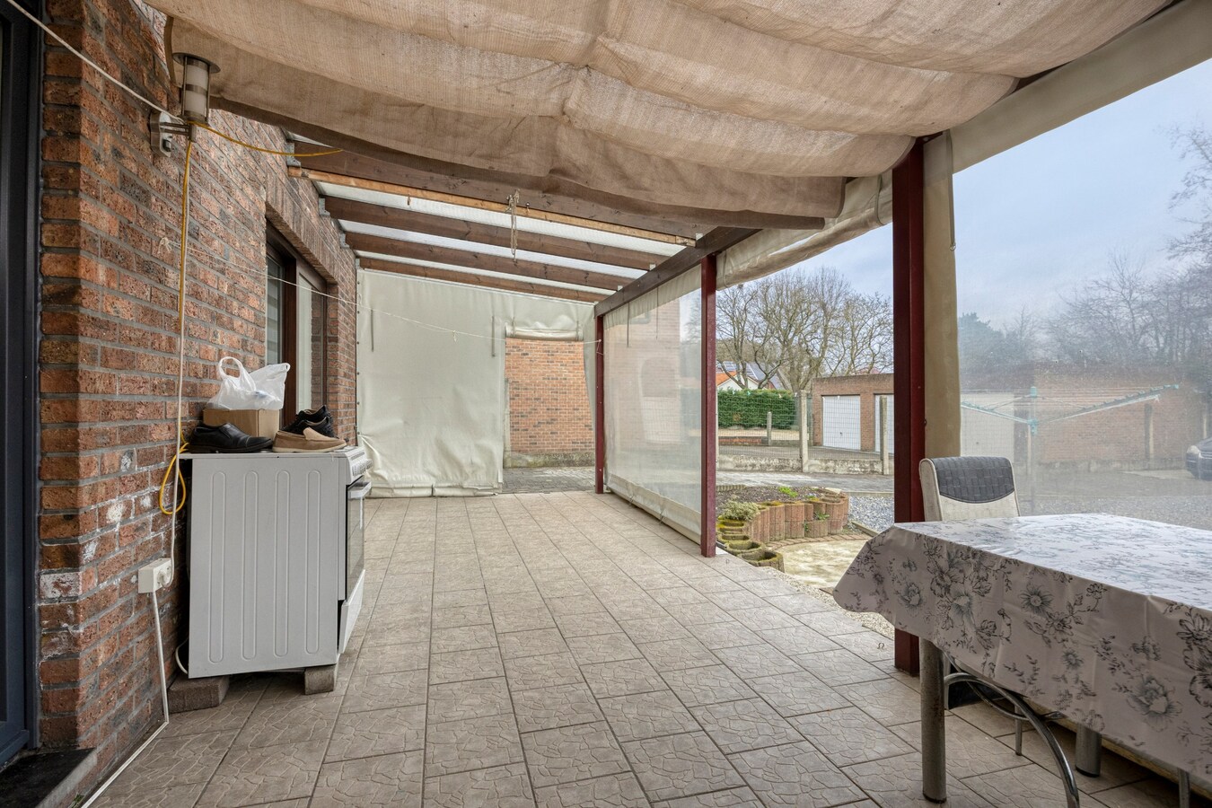 Residentieel gelegen woning met 4 slaapkamers.  Buurt 'De Hulst'. 