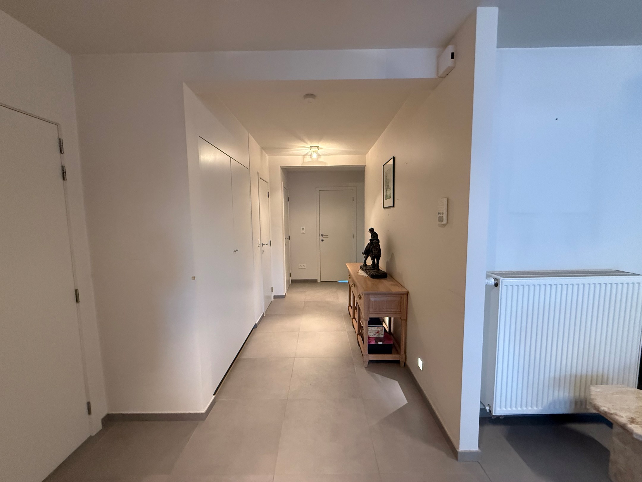 NON MEUBLÉ – Appartement spacieux et unique de 139 m² au centre de Knokke. 