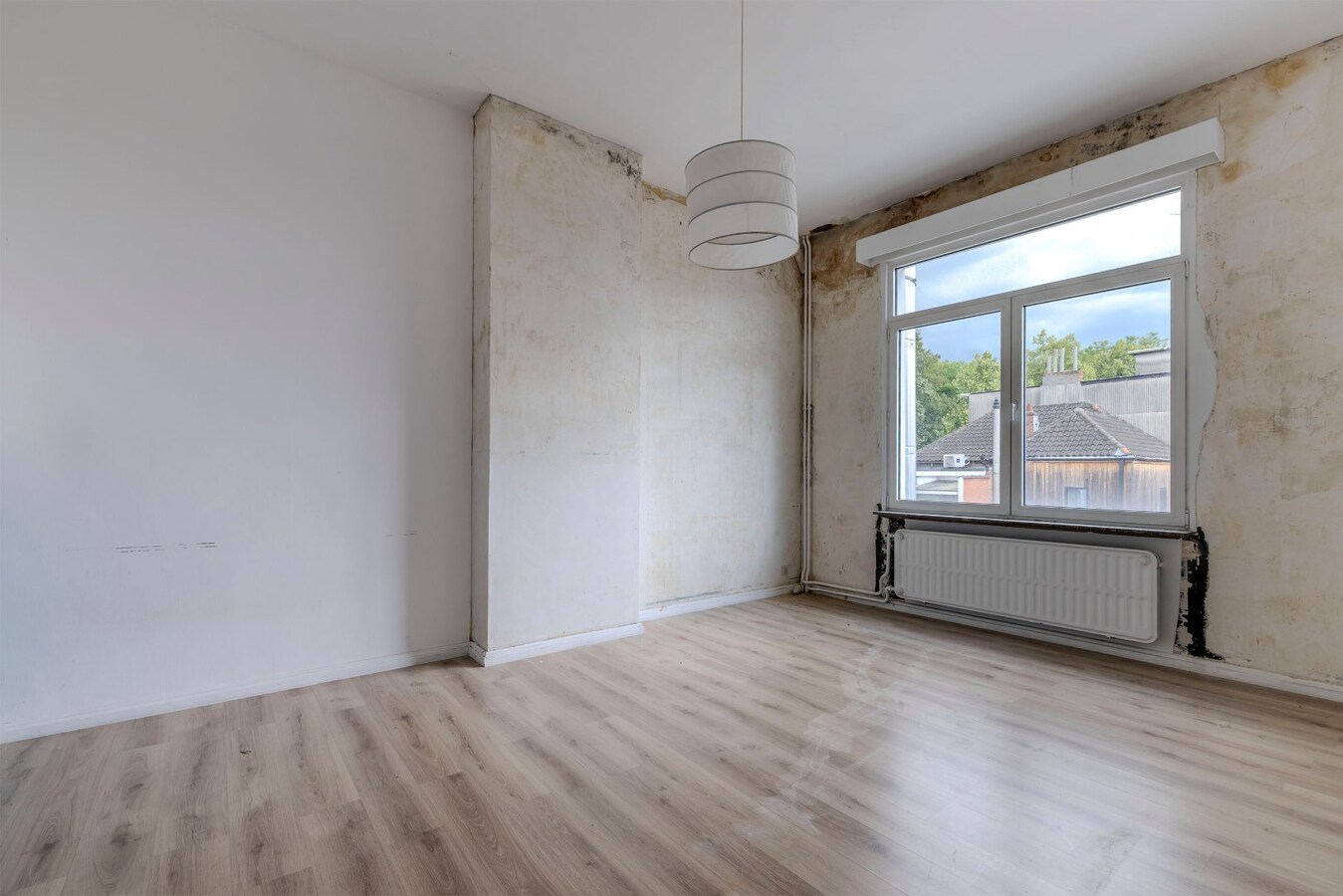 Multifunctioneel pand - GLV en 2 bovenverdiepingen 