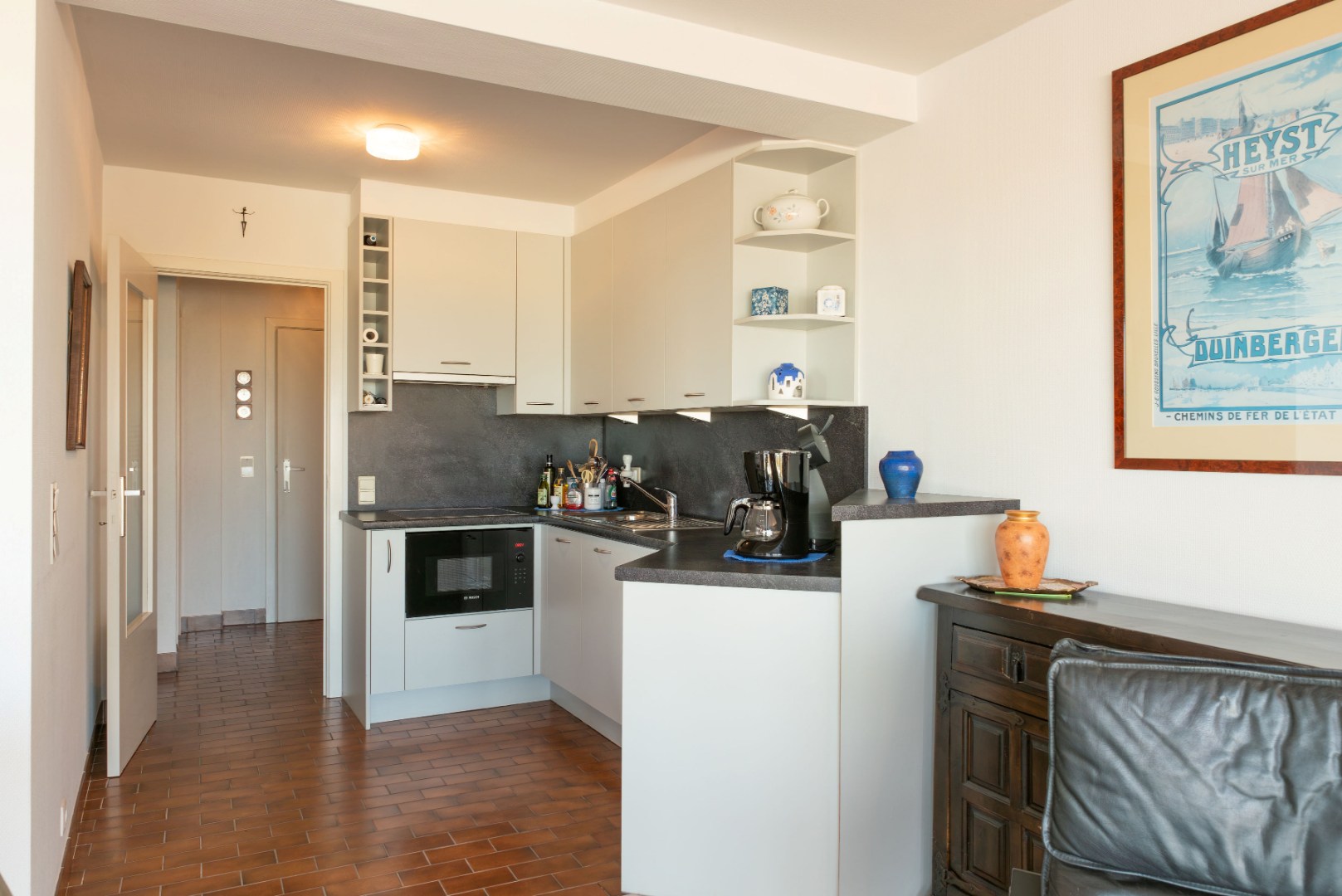 Hoek-appartement met fantastisch zeezicht 