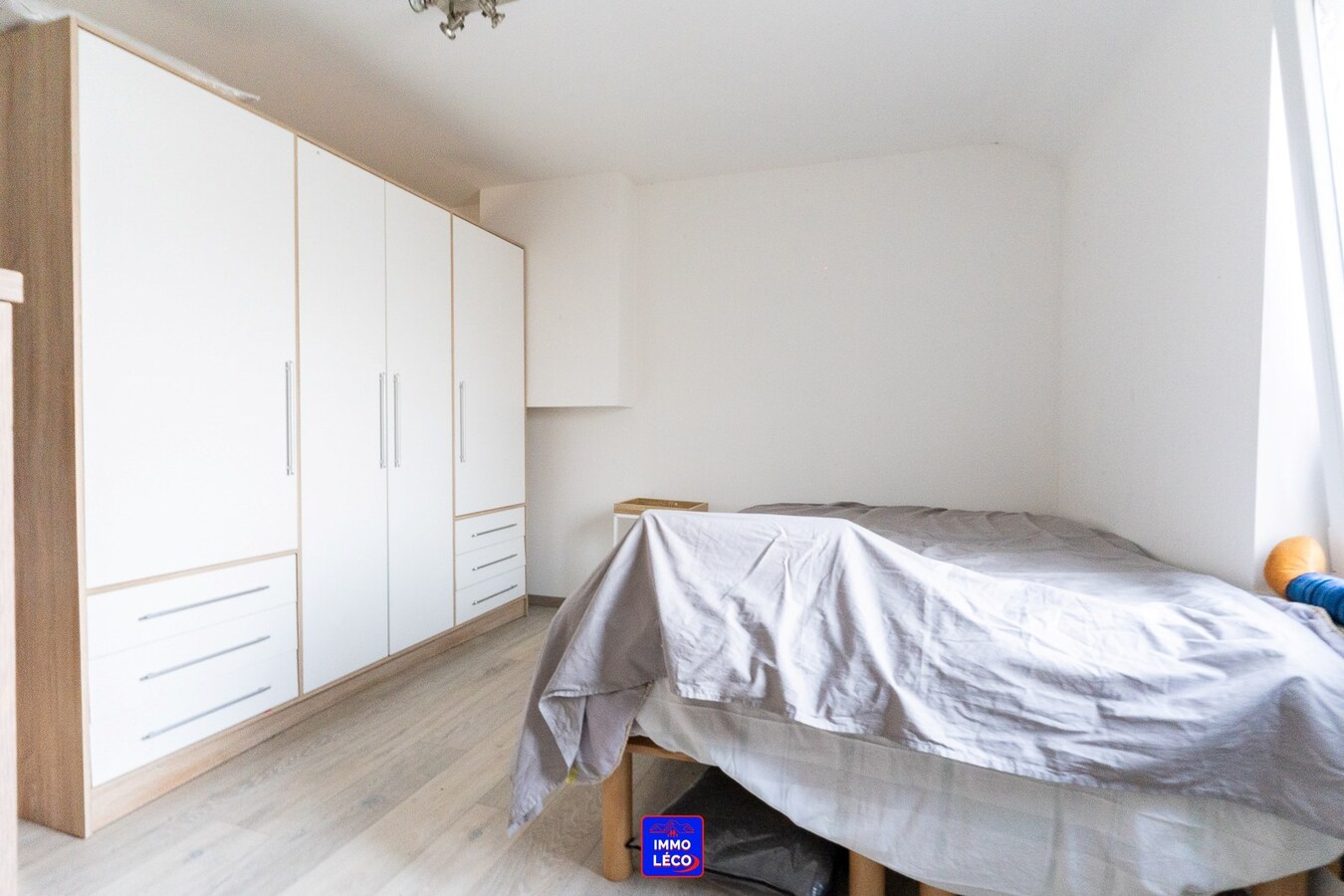 Maison avec terrasse, idéal investisseurs/1er achat, TOP SECTEUR ! 