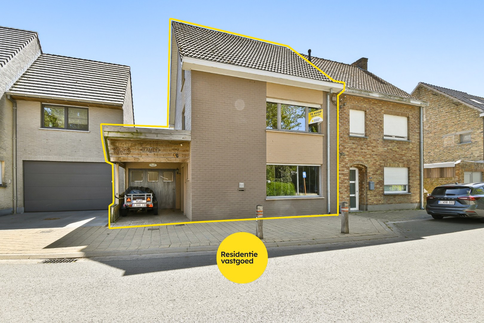Woning met drie slaapkamers, garage en zonnige tuin 