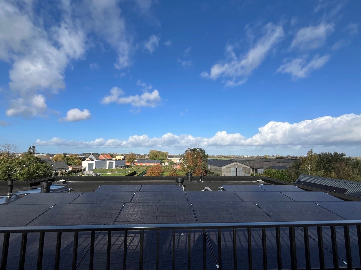 Prachtig 3-slaapkamerappartement met staanplaats in het voormalige gemeentehuis van Vleteren 