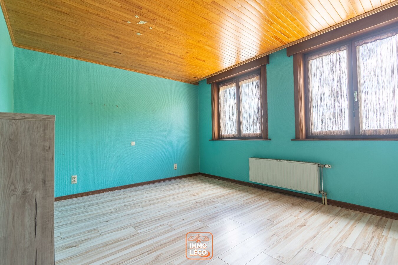 Double maison sur 949m² avec garage ! 