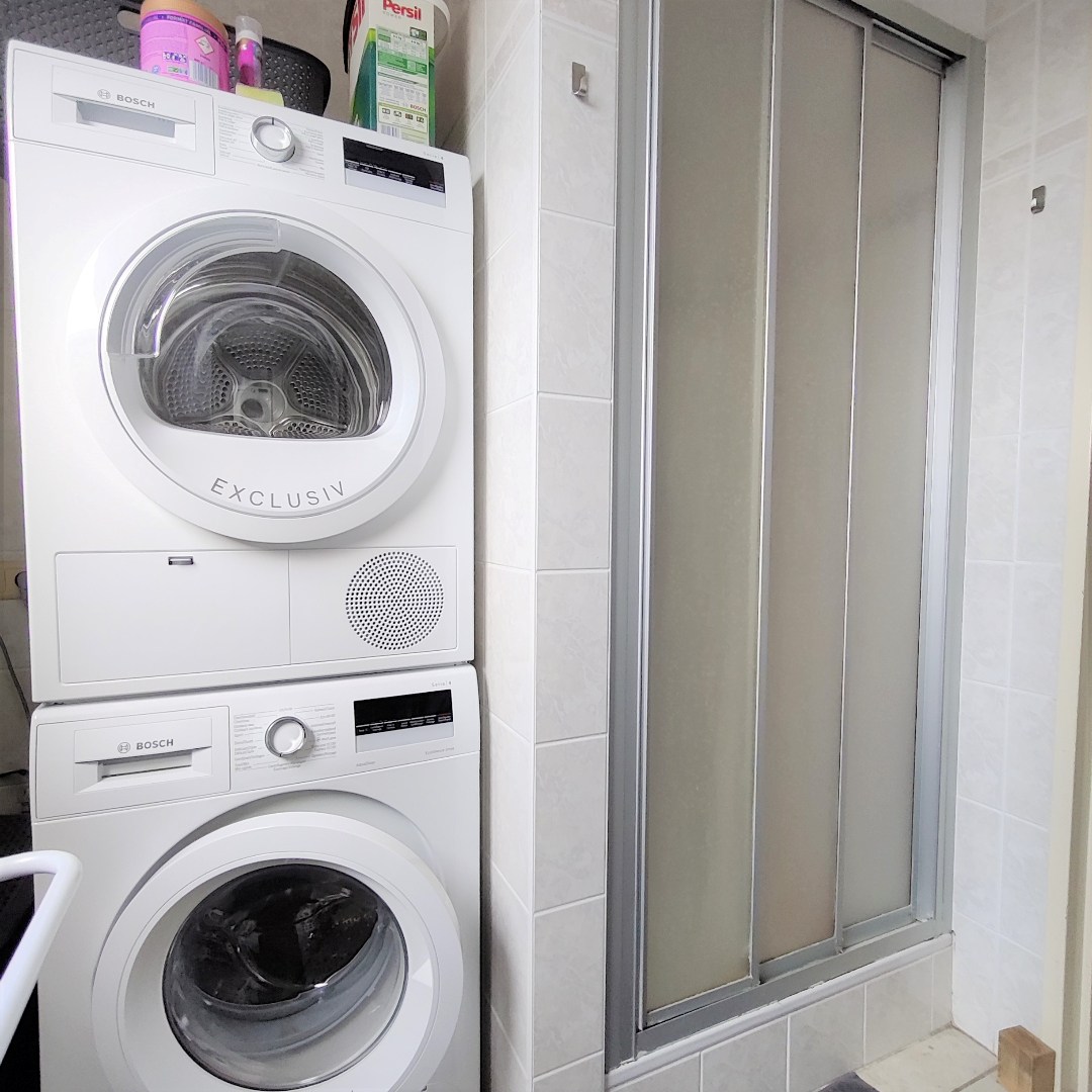 Dakappartement met 2 slaapkamers en groot zonnig terras in centrum van Geel 