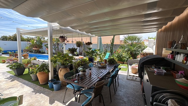 Volledig gerenoveerde vrijstaande villa met privézwembad in Torrevieja – Torreta Florida 
