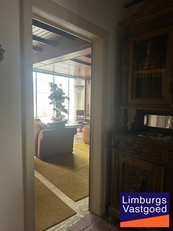 Handelshuis op commerciële ligging in Houthalen-Helchteren 