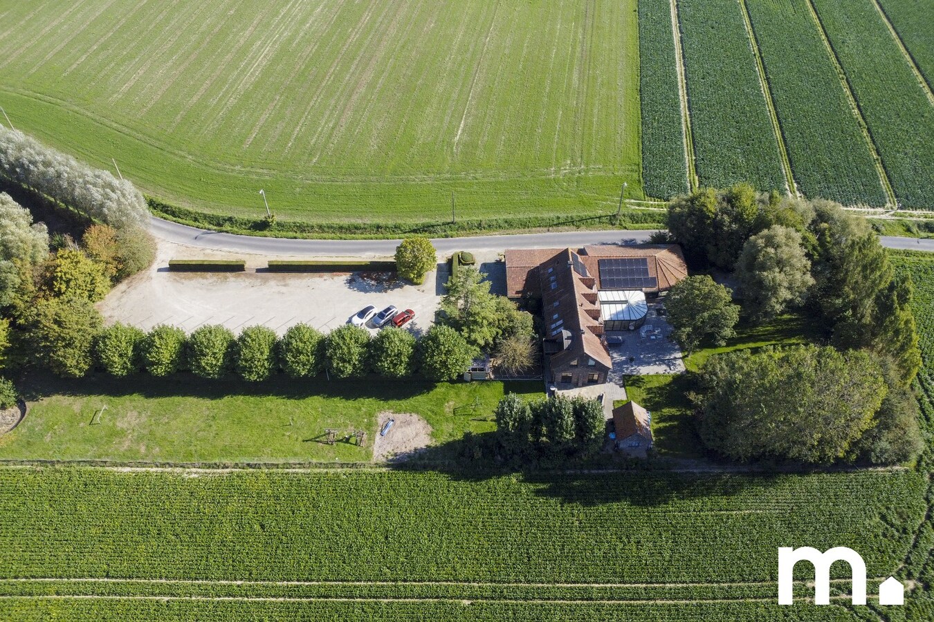 Uniek landhuis in Kruiseke te koop ! 
