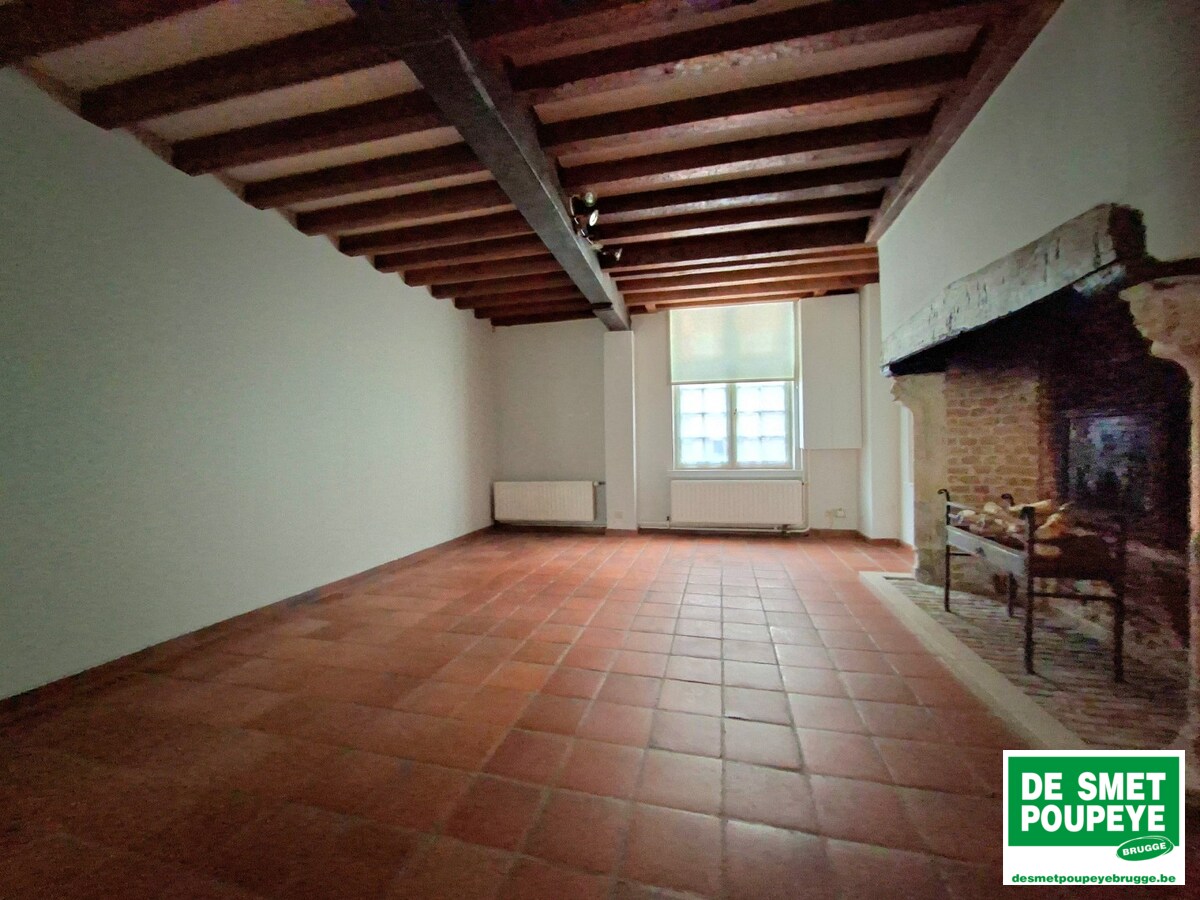 Typische Brugse woning met binnenpatio/tuintje 