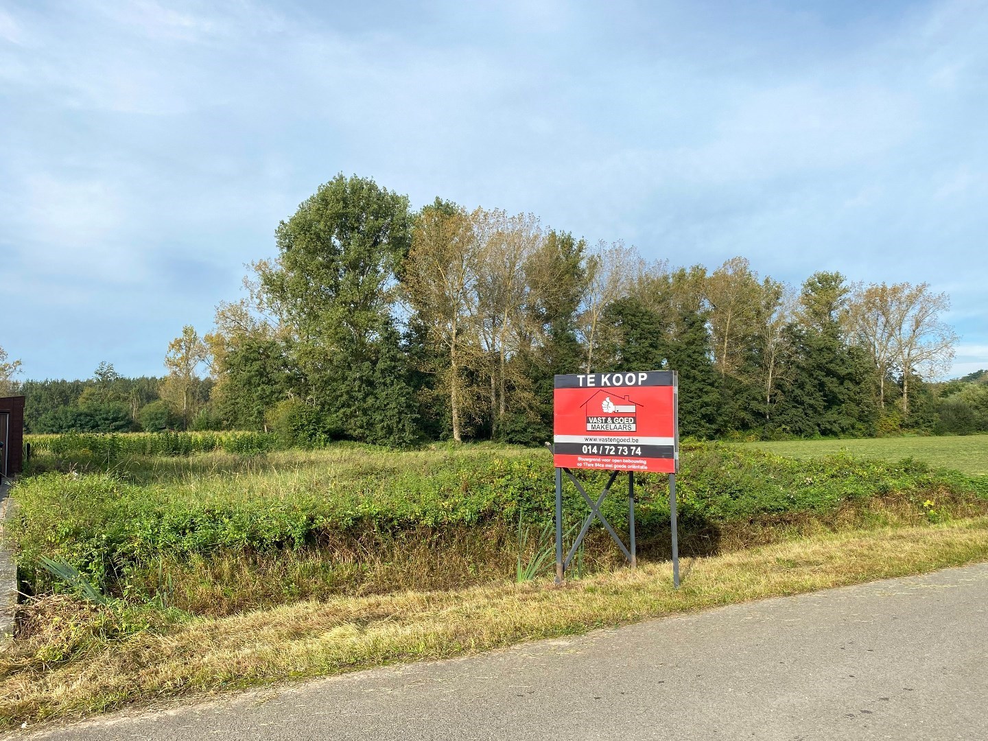Bouwgrond voor open bebouwing van 17 are 84 ca. in een doodlopende straat te Laakdal 