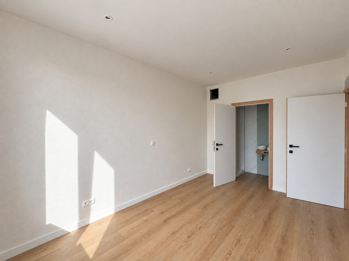 Karaktervolle herenwoning in Belle-Epoquestijl vlakbij zee en strand te Heist. 