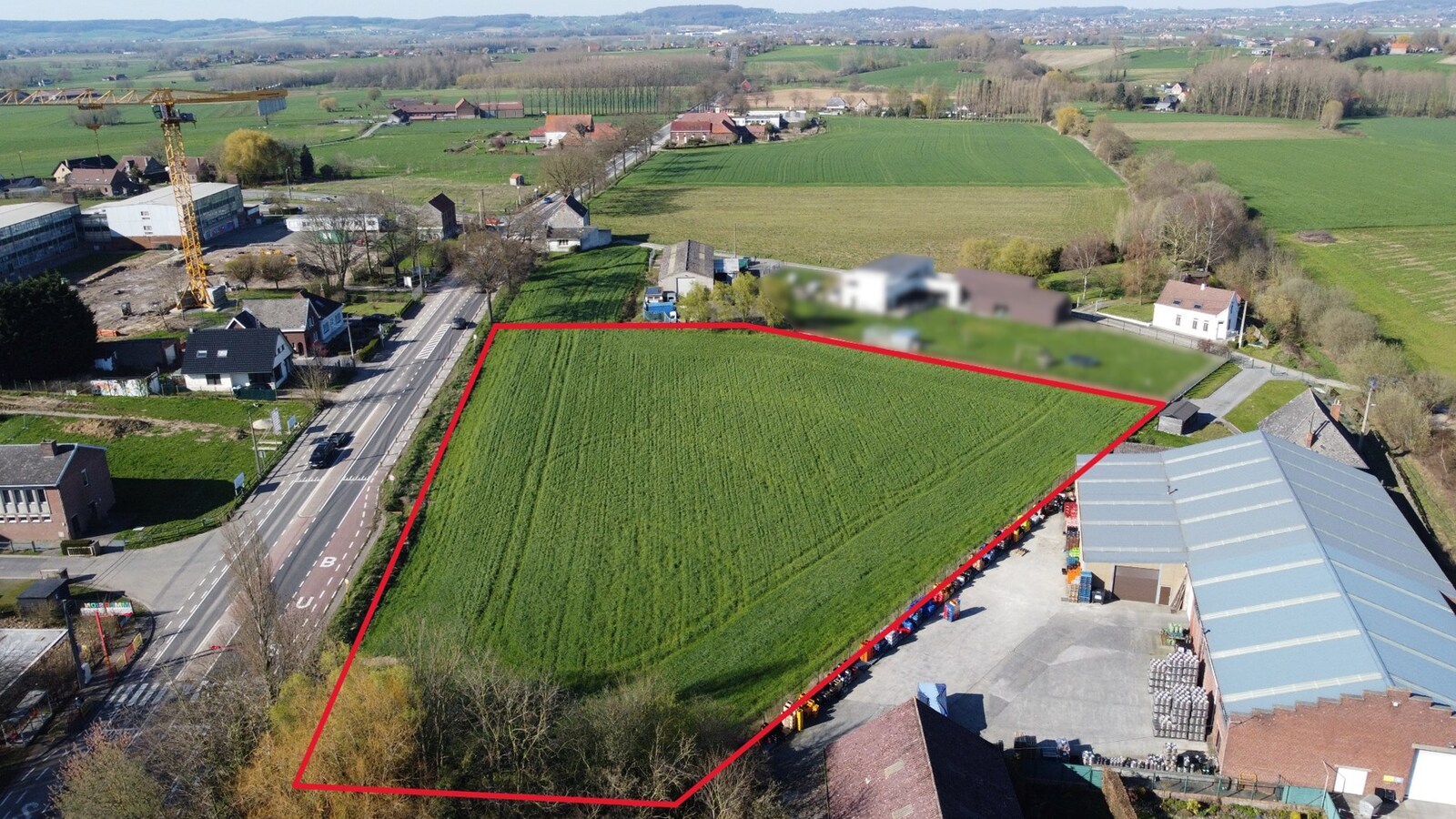 Terrein voor 20 woningen, retail winkel(s) of KMO unit(s) 