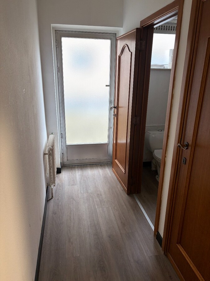 Centraal gelegen voormalige dokterspraktijk 