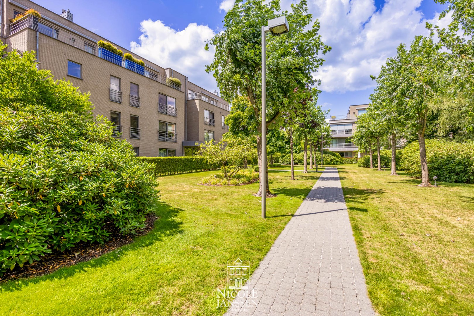 Prachtig gelijkvloers appartement 