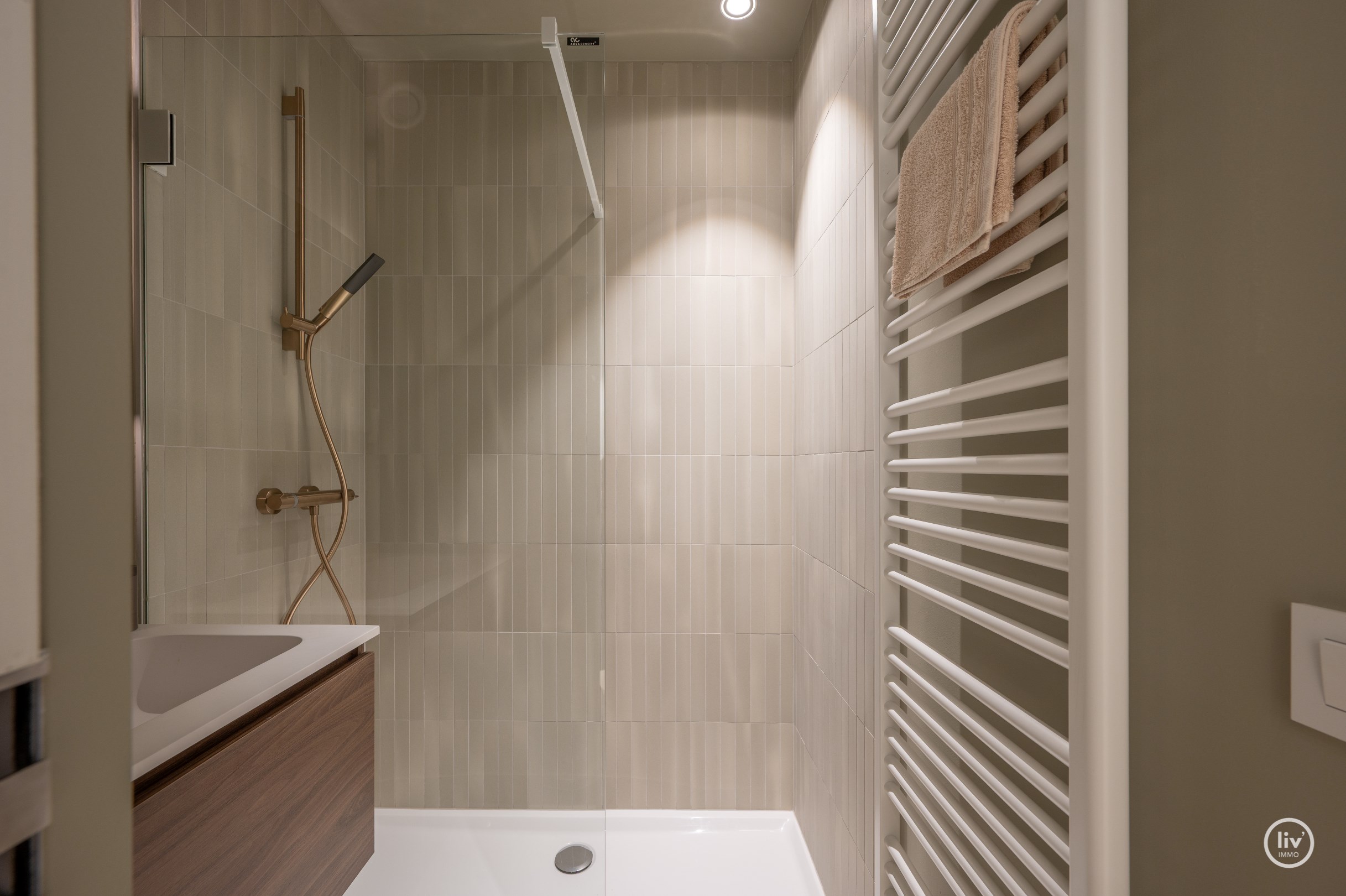 Appartement neuf unique avec 2 chambres situé dans un emplacement fantastique sur l'avenue Paul Parmentier. 