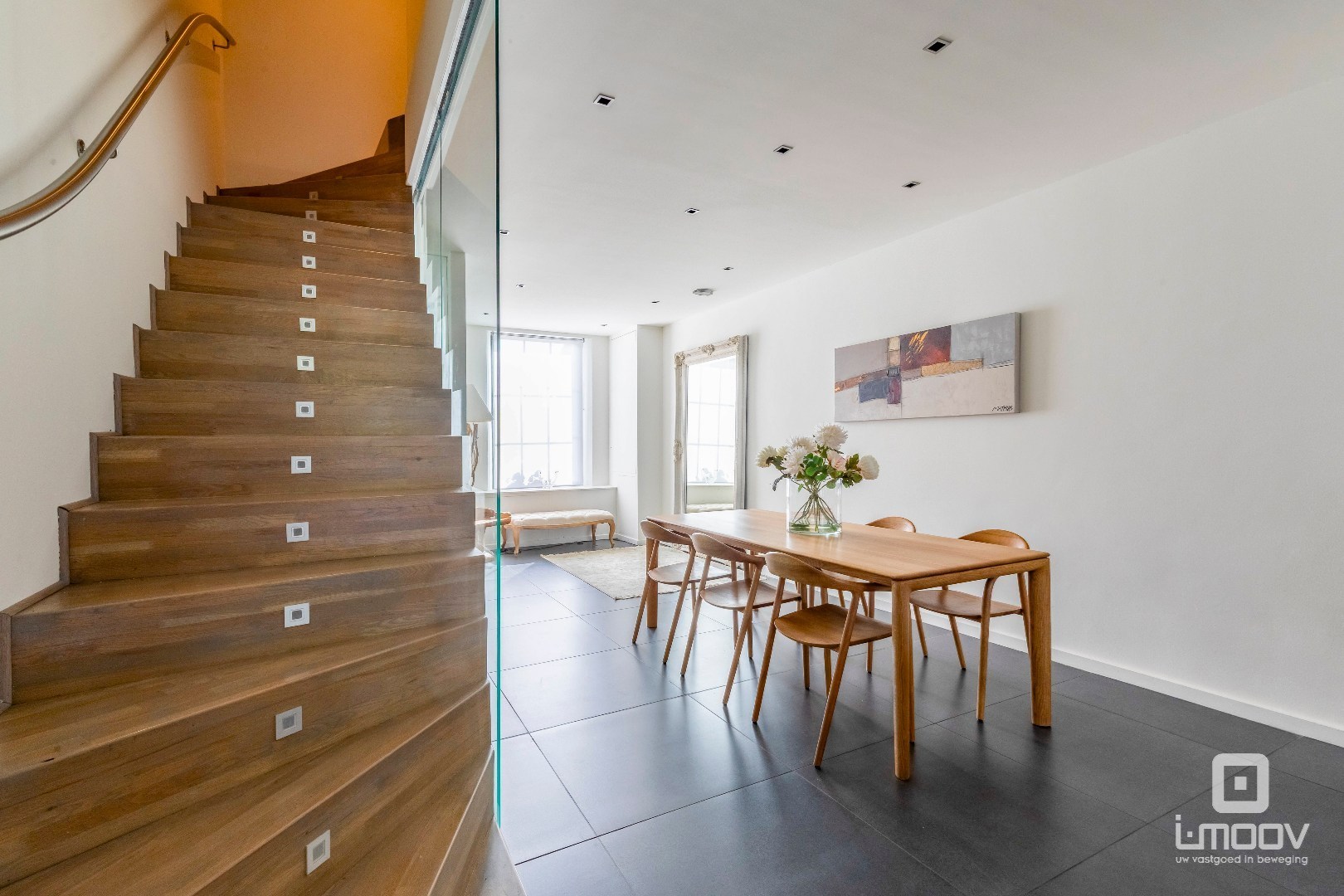 Architecturale woning met 3 slaapkamers te Zwijnaarde 