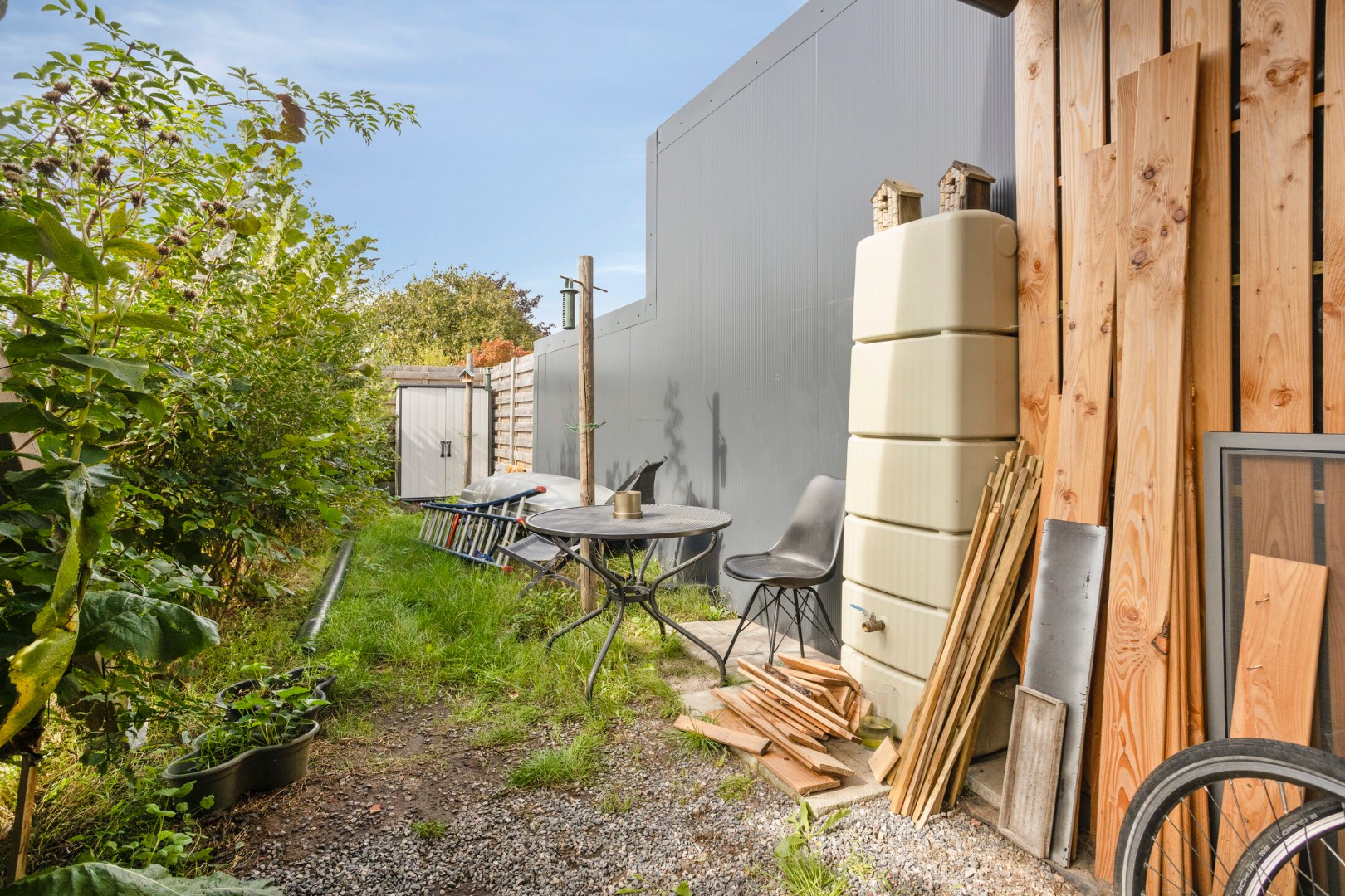Energiezuinige woning met gezellige tuin nabij het centrum van Geel 