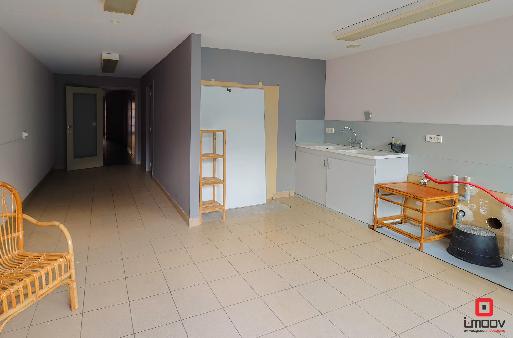 Bel-etagewoning met tuin, loods (450 m²) en tal van mogelijkheden 