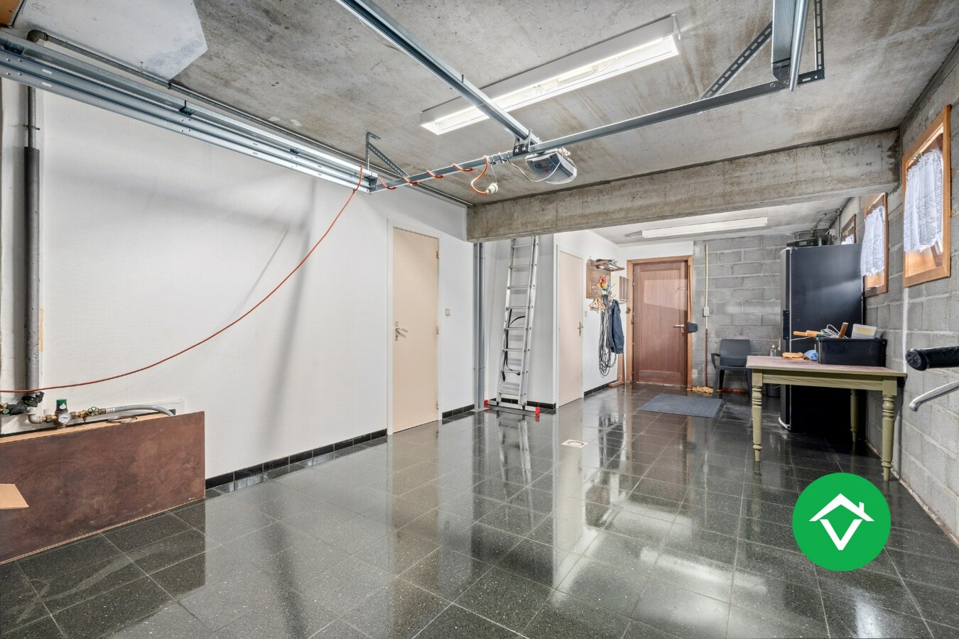 Rustig gelegen alleenstaande woning met 3 slaapkamers en garage te Nieuwpoort 