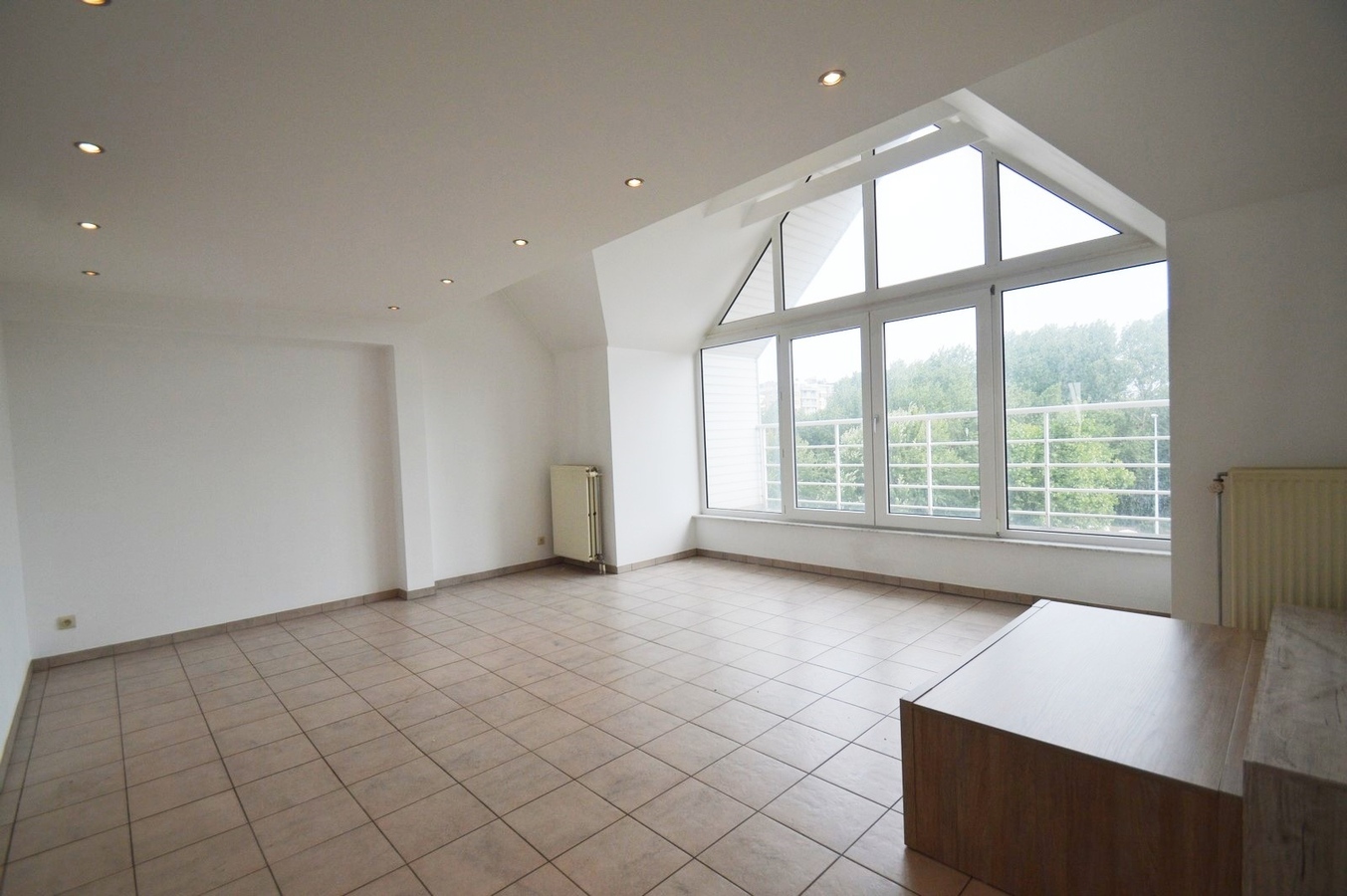 Goed gelegen, groot duplexappartement/penthouse - Heist 