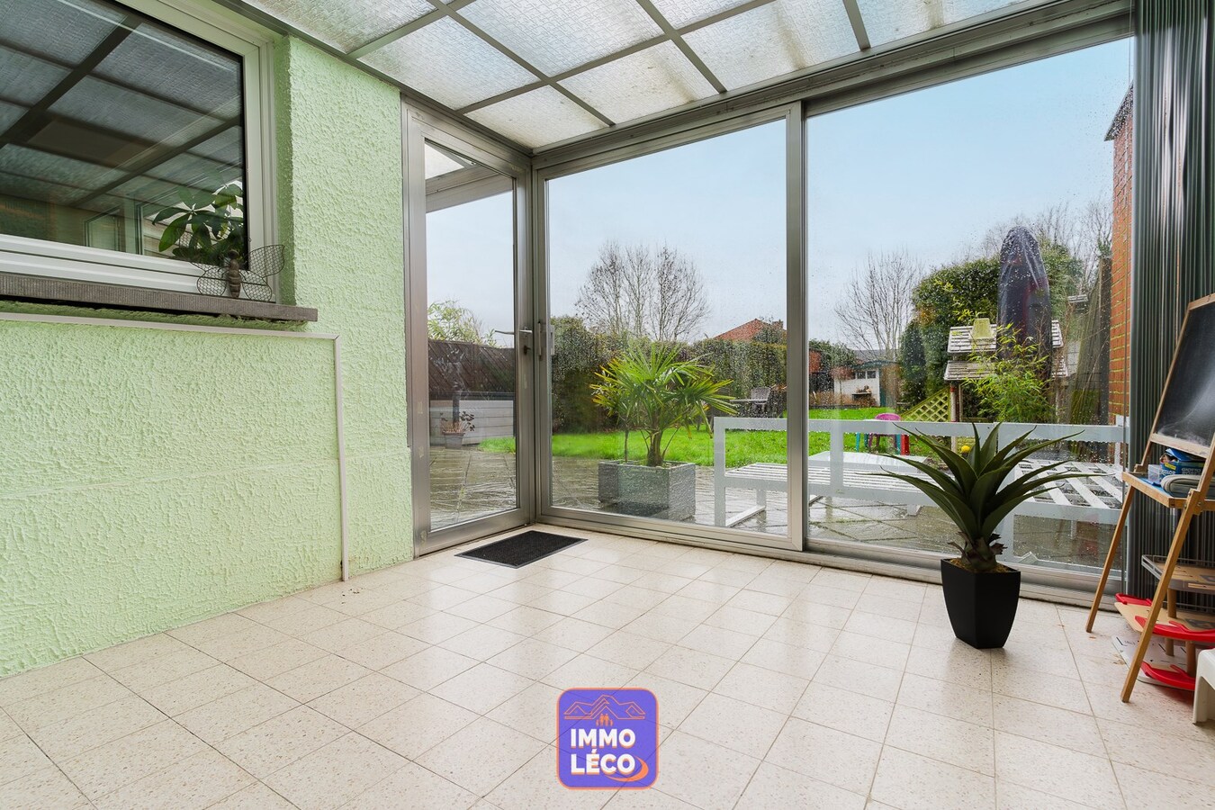 Maison rénovée COUP de COEUR avec jardin, garage et parking ! 