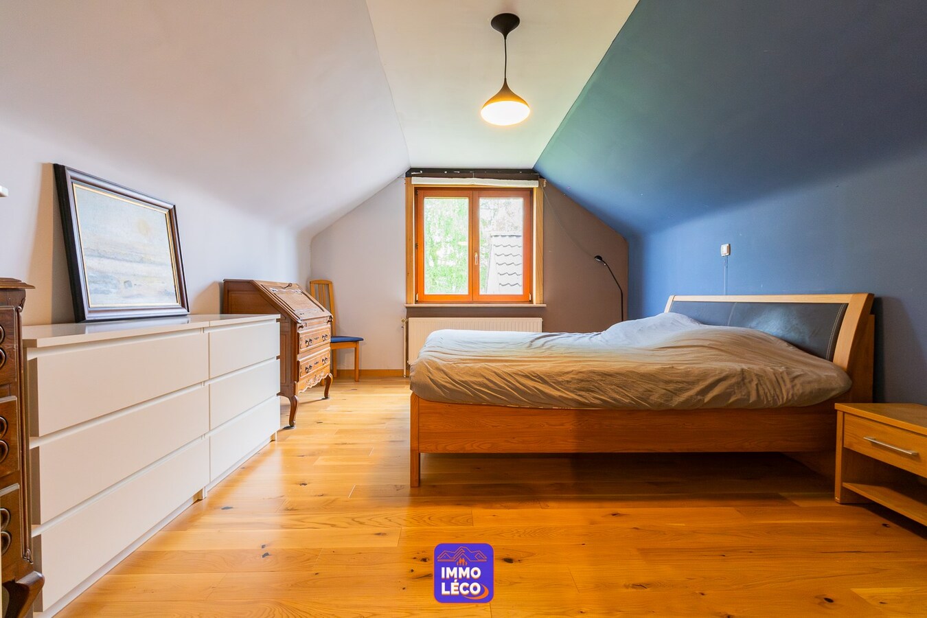 Villa érigée sur 1407m² avec profession libérale, TOP SECTEUR "LA CABOCHERIE" ! 