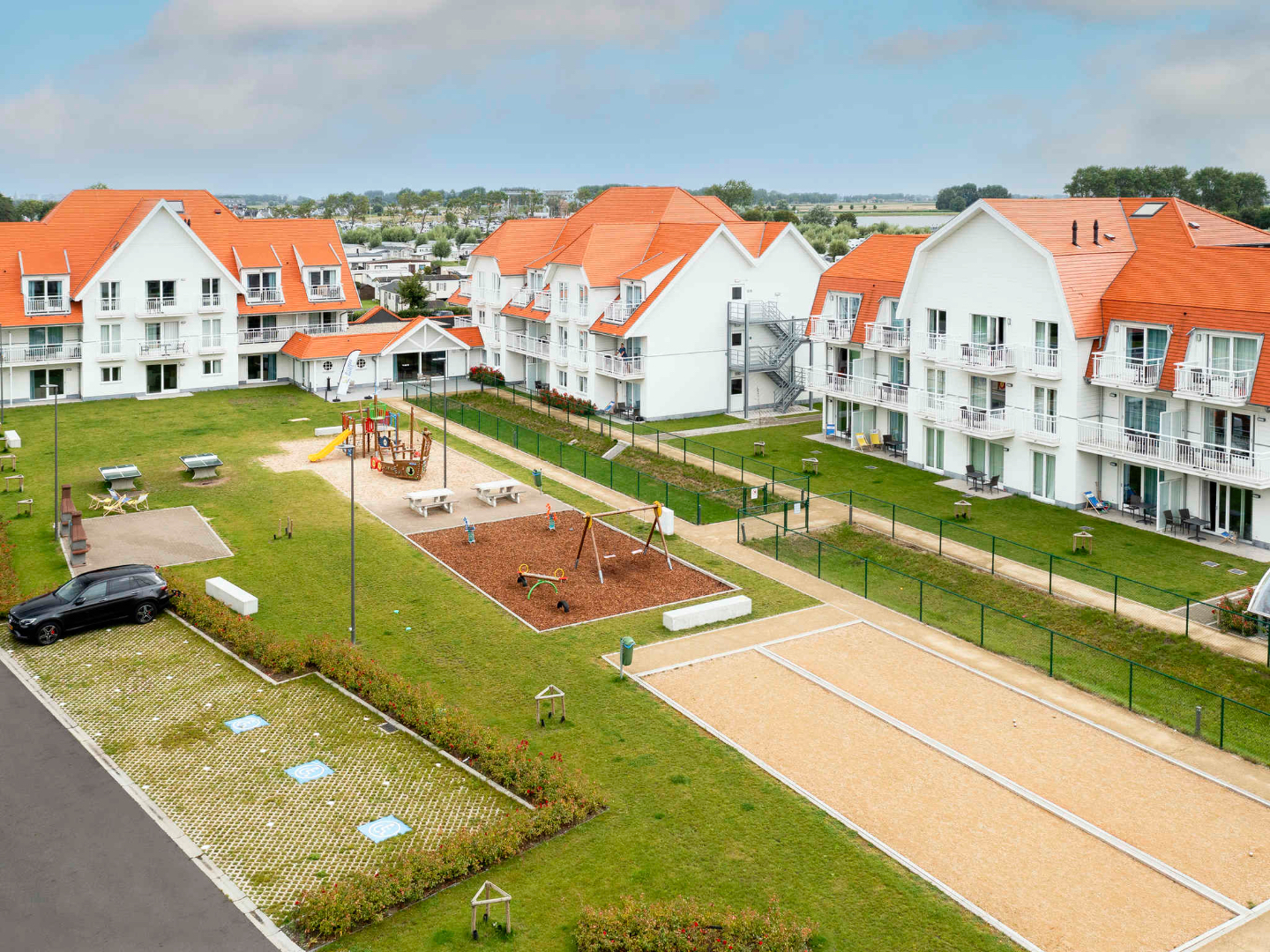 Modern hotel met binnenzwembad in Nieuwpoort! 