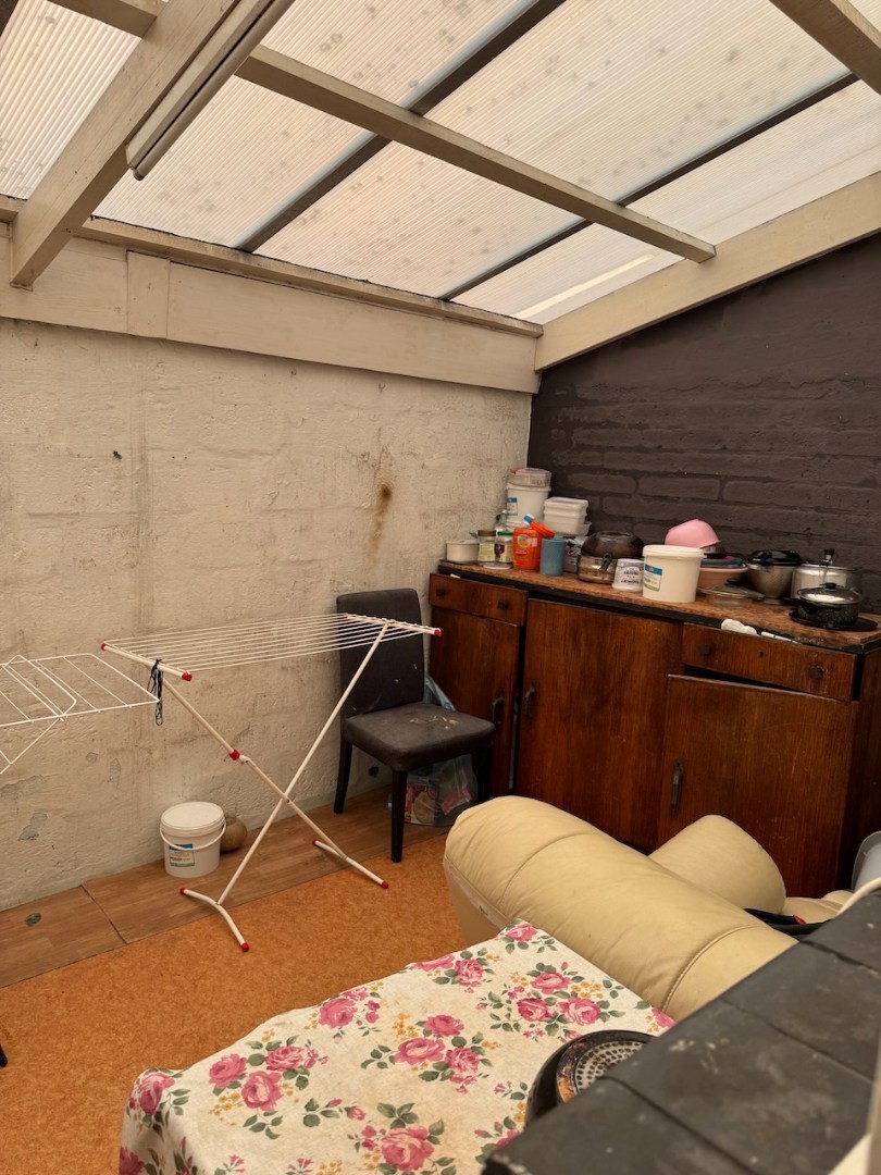 Bel-etage met drie slaapkamers en garage 