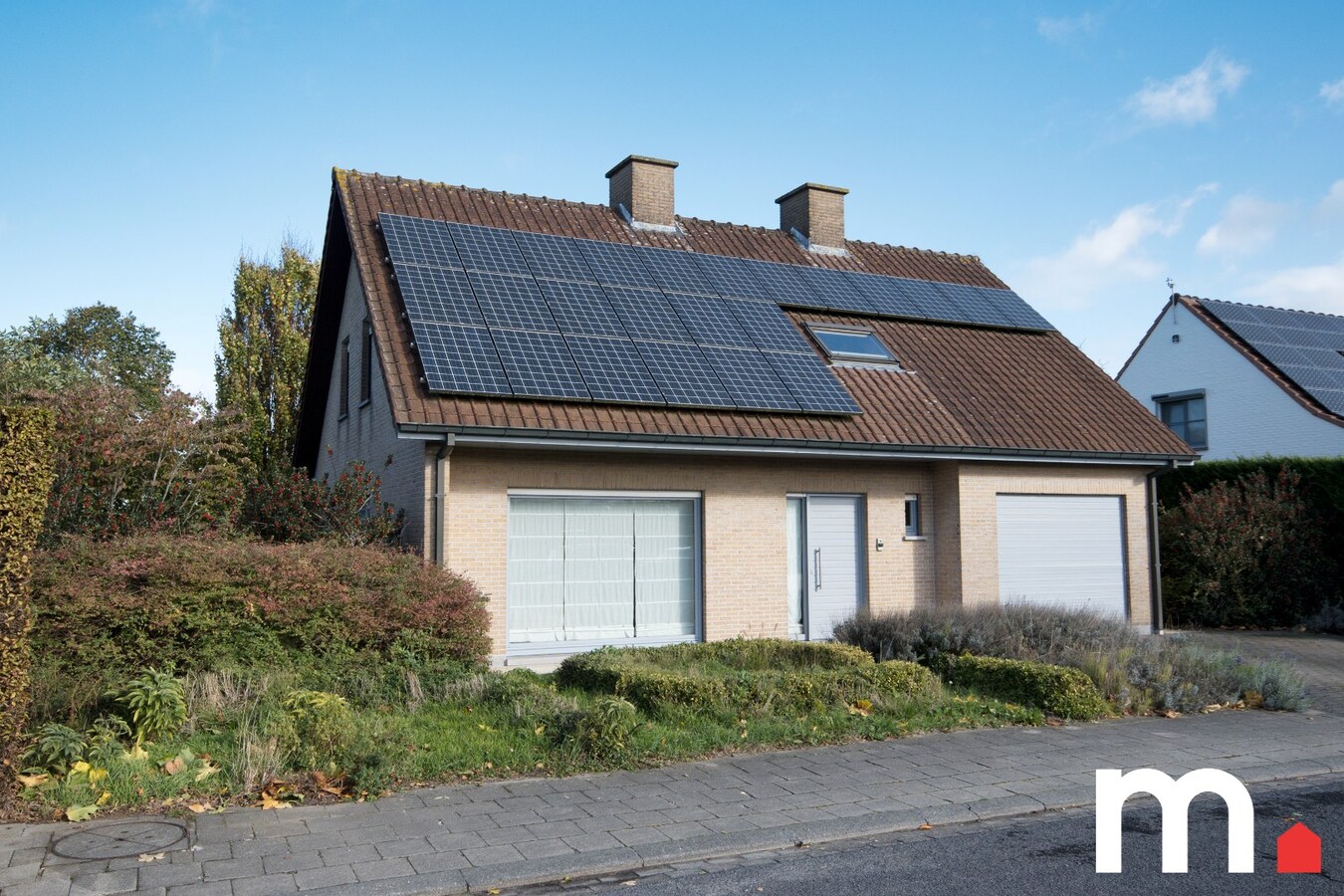 Alleenstaande instapklare villa te Kuurne op 788m² met 4 slaapkamers! 