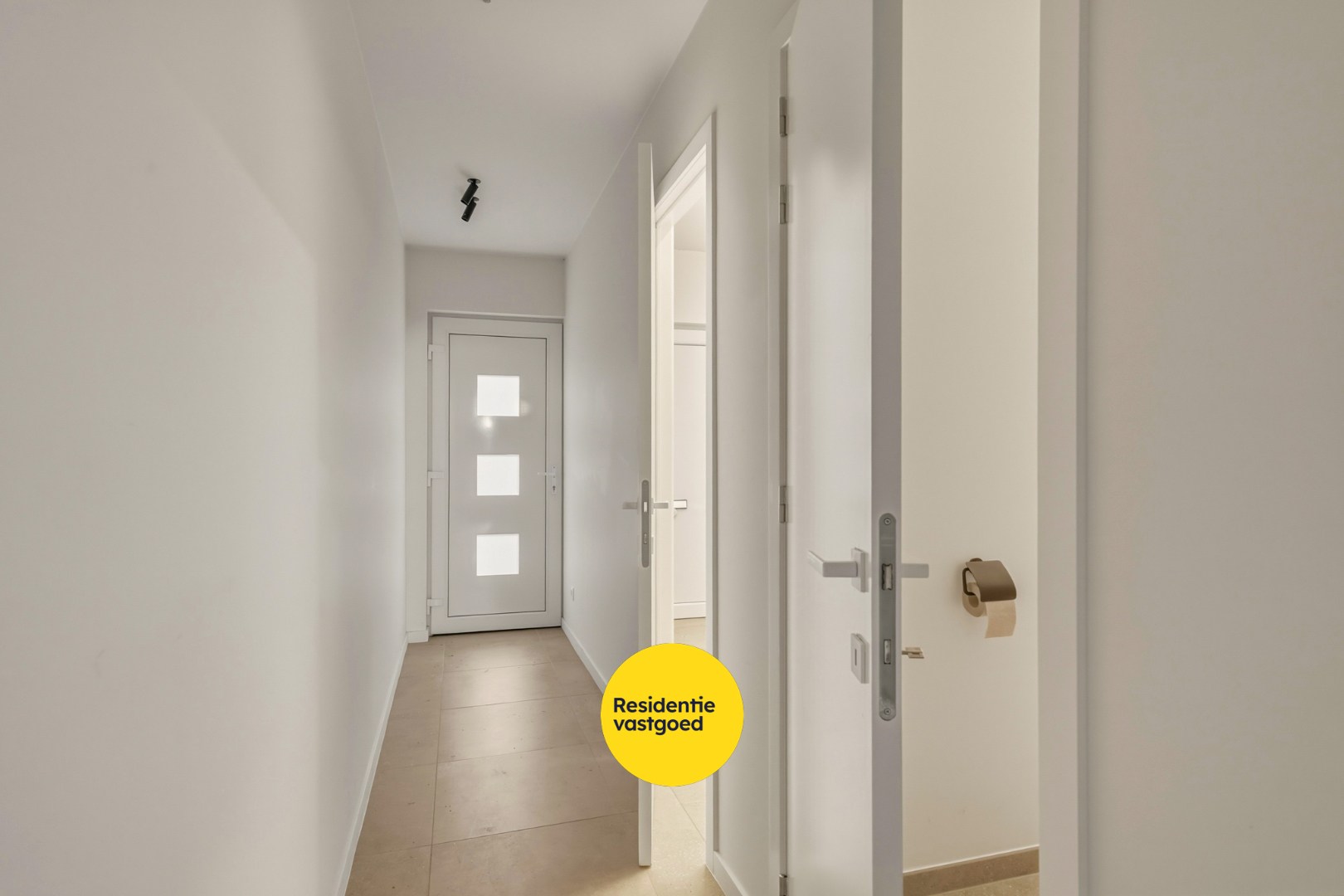 Instapklare, energiezuinige woning met 4 slpk in Mariakerke 