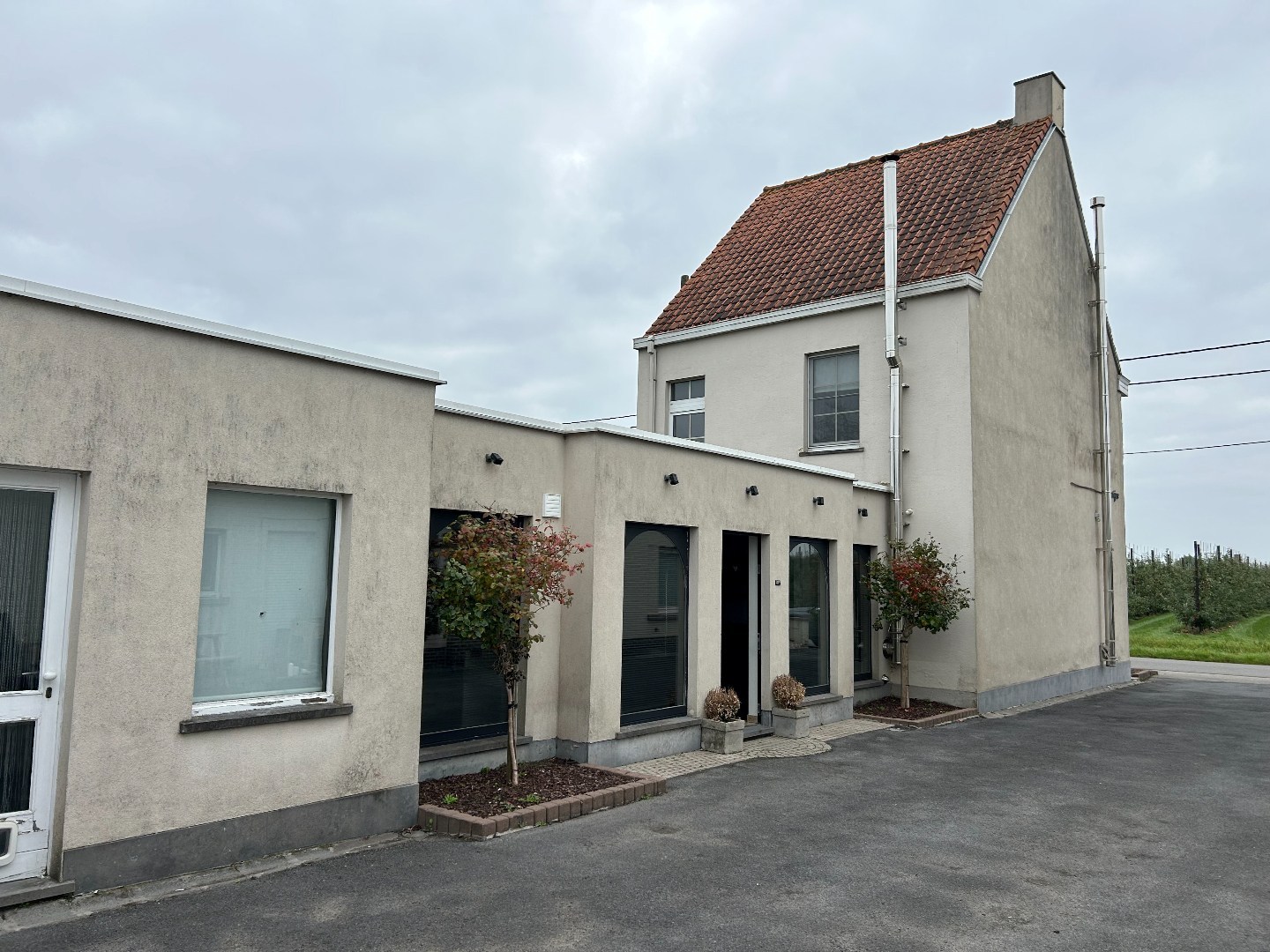 Ruime woning met garage en tuin op 522m² 
