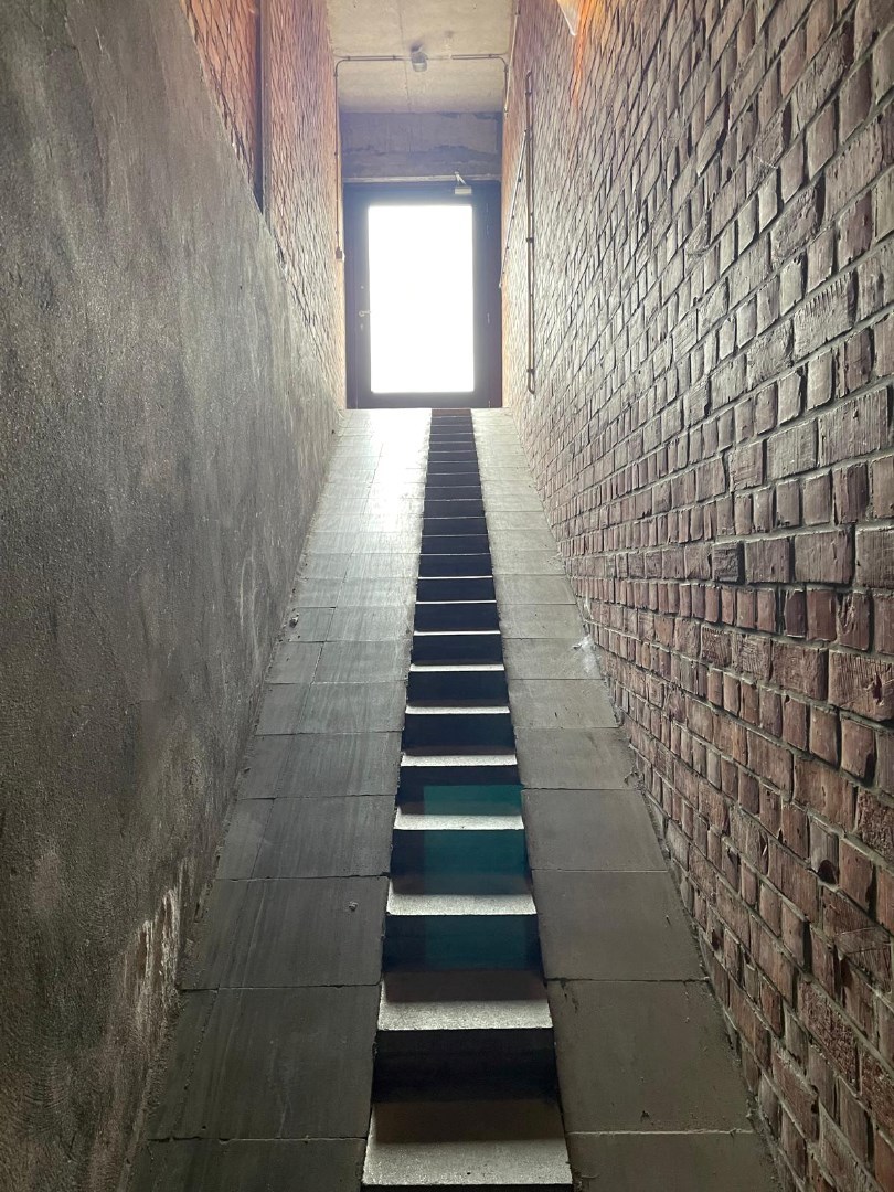 Prachtig gelijkvloers appartement met 3 slaapkamers en terras, midden in het centrum! 