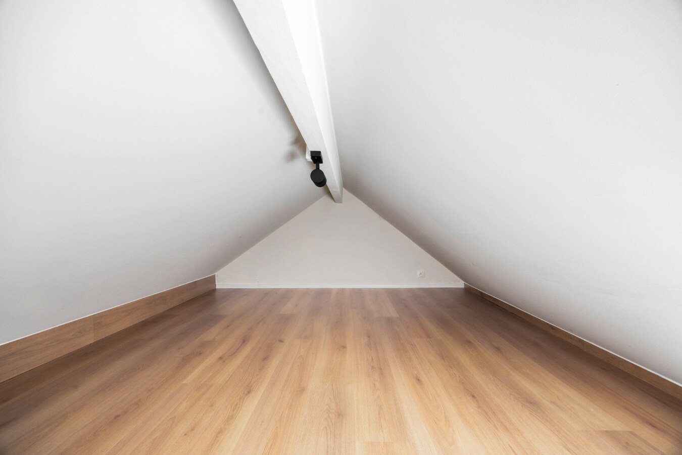 Prachtig volledig gerenoveerde woning met tuin en 3 slaapkamers in Tienen 