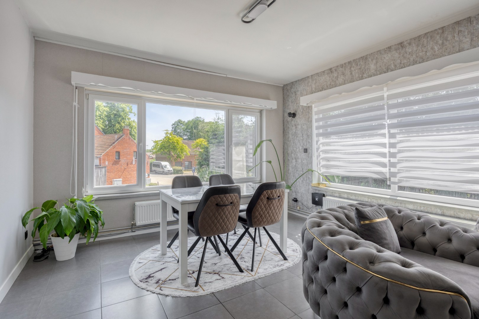 Instapklaar appartement met 2 slpk. in Geel 