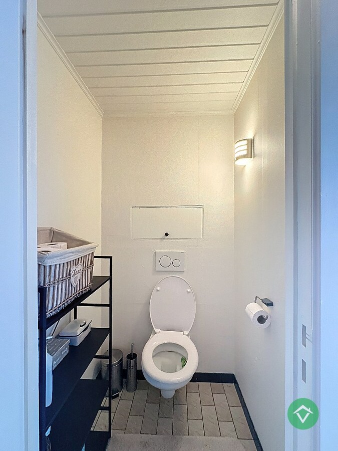 Woning met 2 slaapkamers en garage te Koekelare 