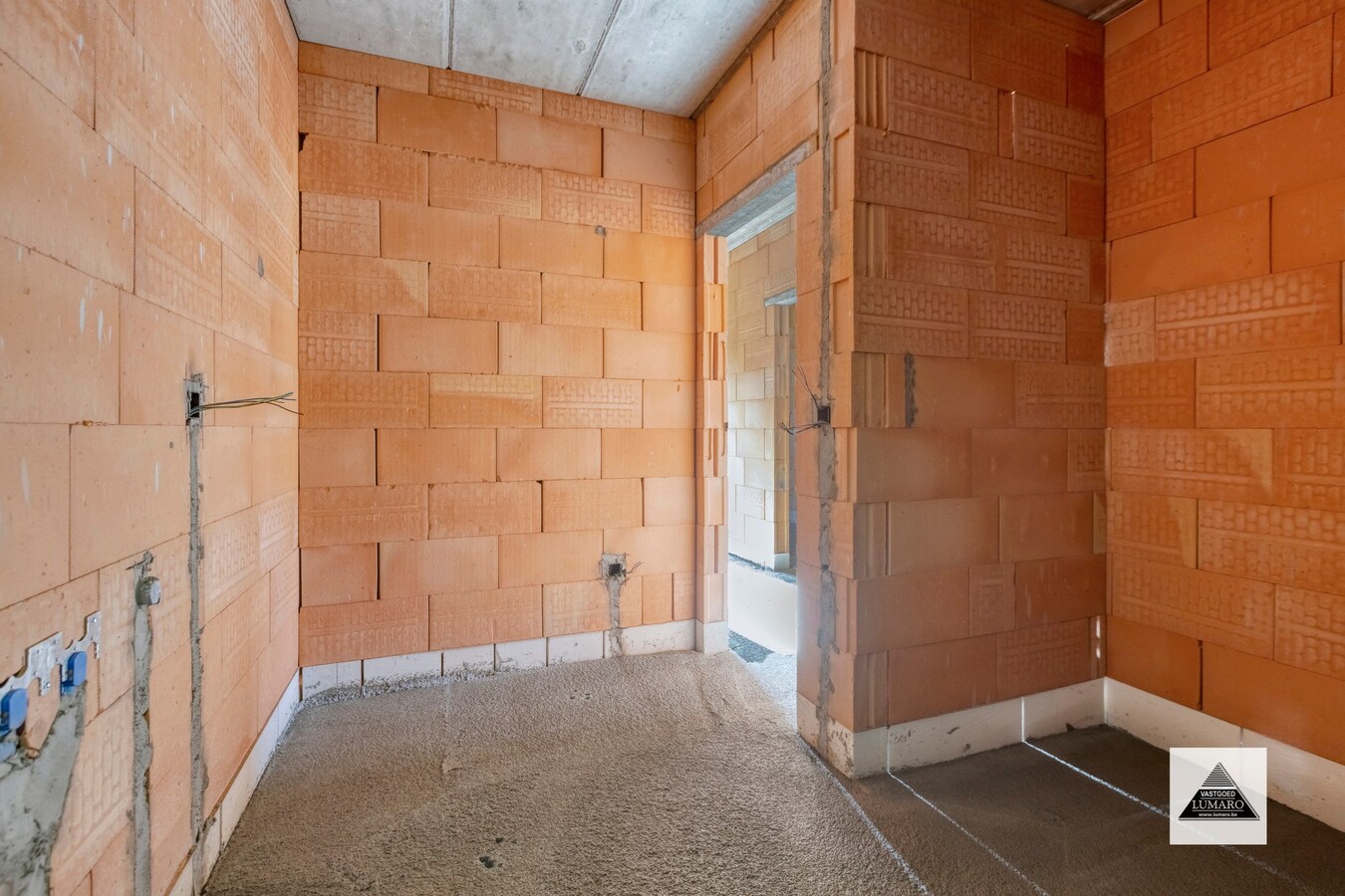 Comfortabel wonen op unieke locatie 