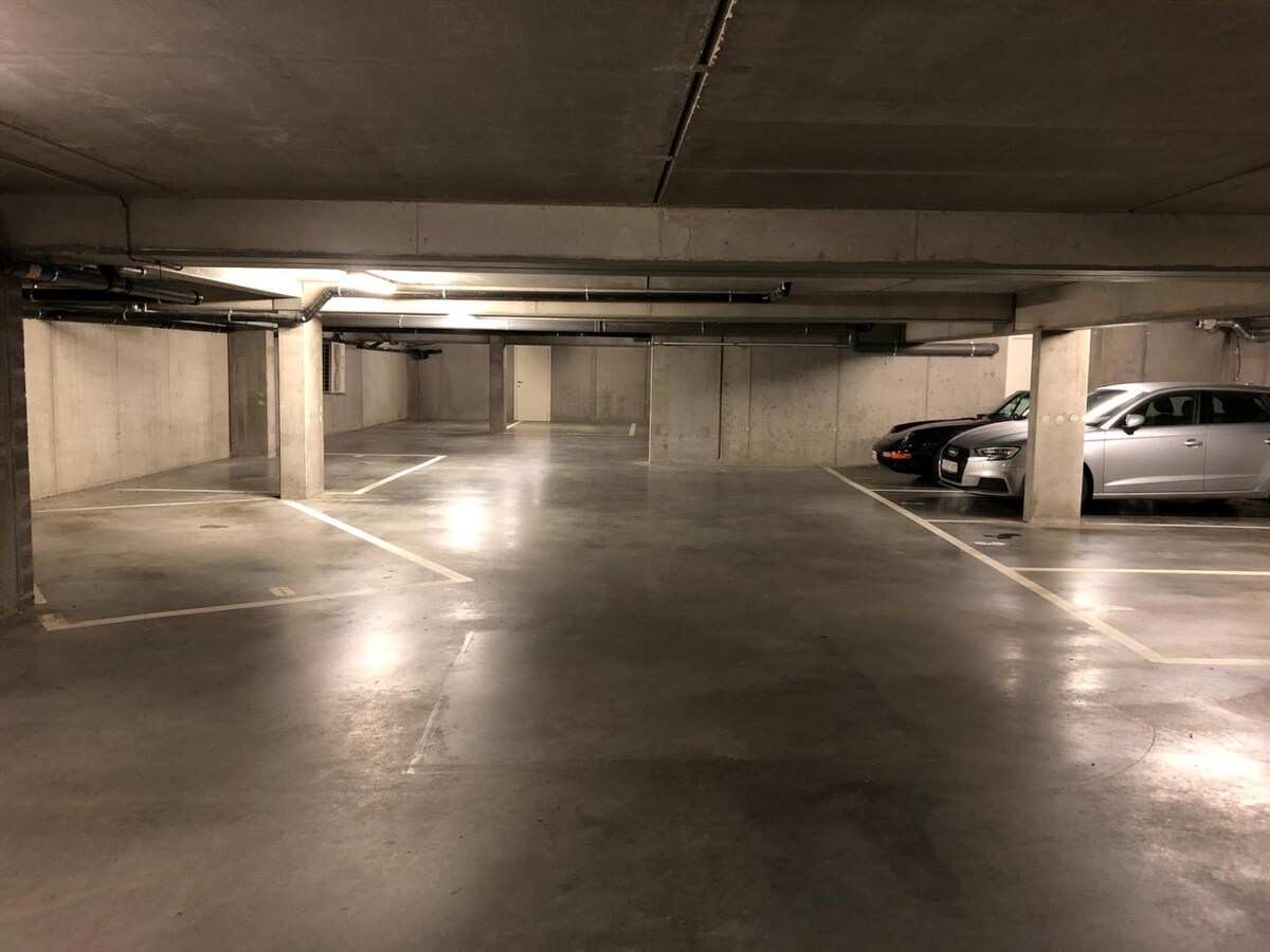 Te huur parkeerplaats - Merendree