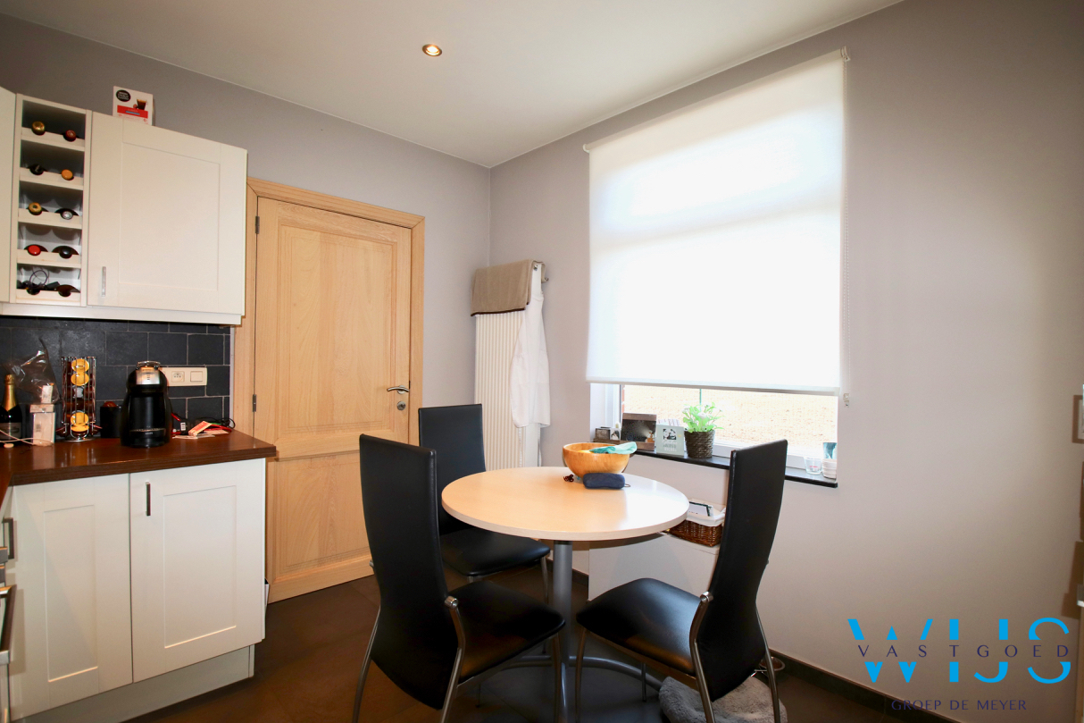 Instapklaar en gezellig woonhuis met 2 slaapkamers en tuin ! 