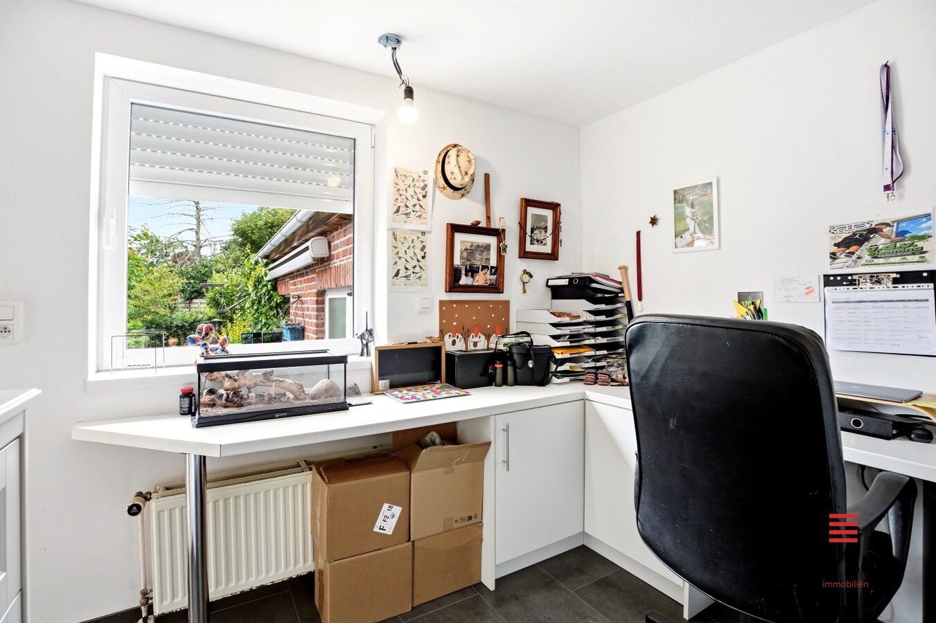 Instapklare woning met 4 slaapkamers te koop in het hartje van Poperinge! 