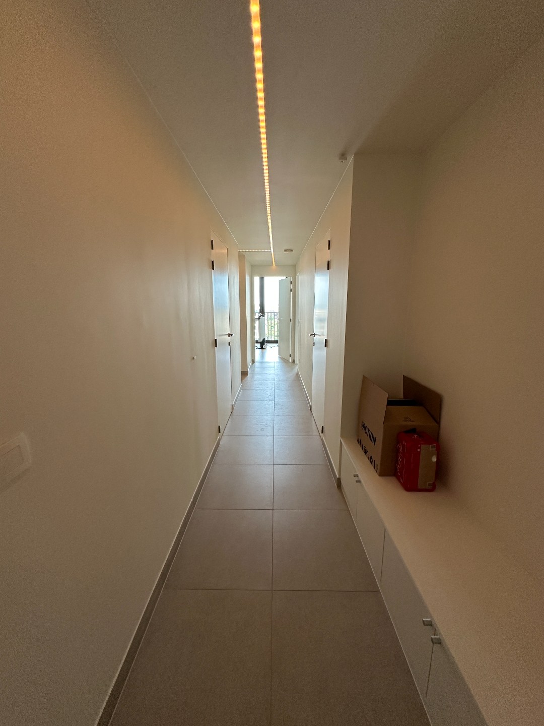Prachtig appartement (117 m²) met 2 slpk en mooi terras, (+ autostaanplaats), Brugge 
