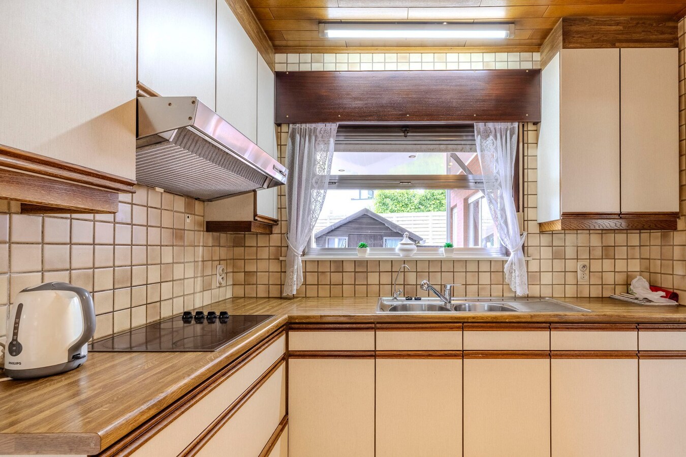 Ruime gezinswoning met 4 slpks op 568 m² 