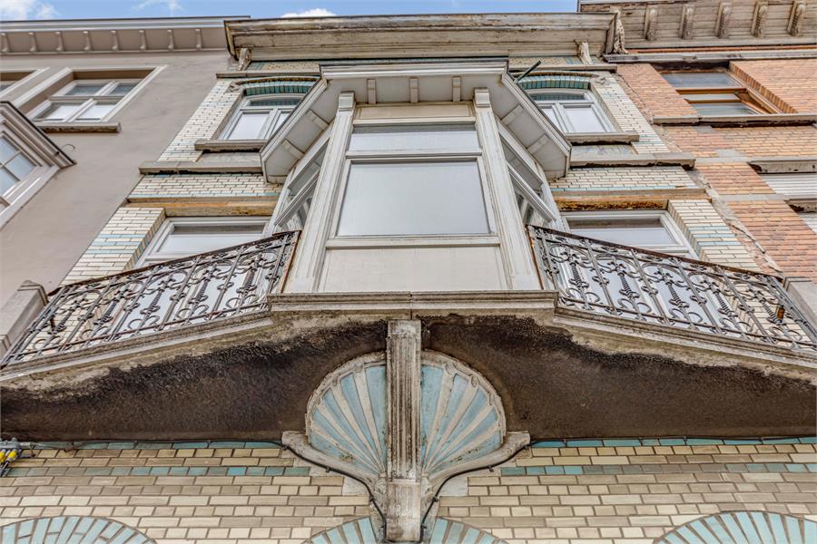 Prachtige art nouveau herenhuis op centrale ligging! 