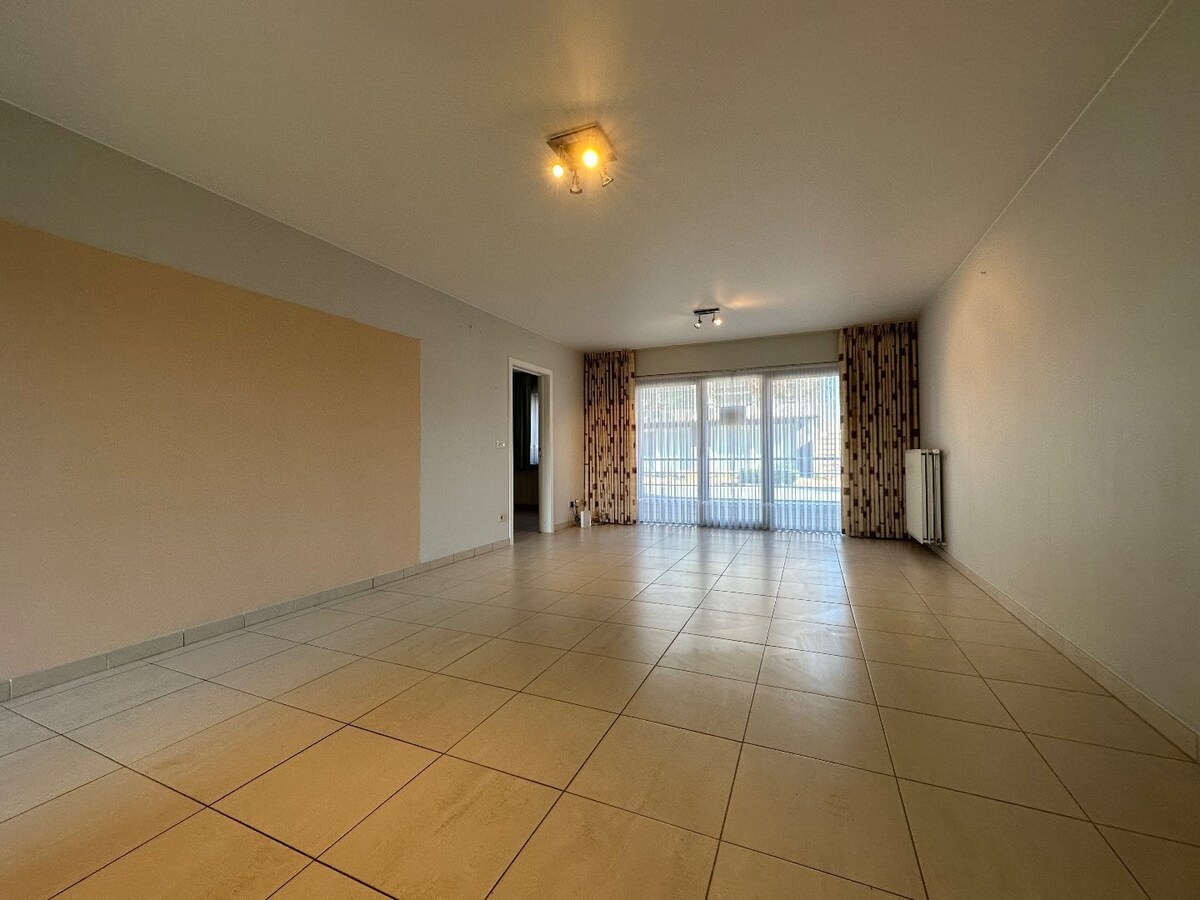 Gelijkvloers appartement met 2 slaapkamers en groot terras te Ichtegem 