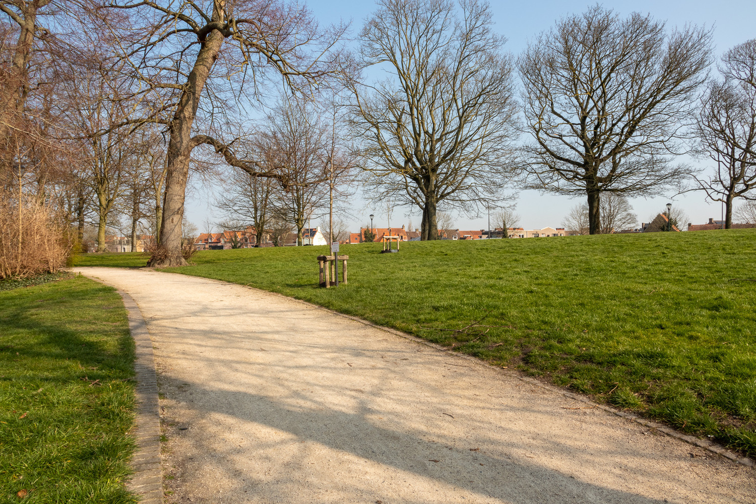 Subliem gelegen en knap gerenoveerd huis in het Sint-Annakwartier 