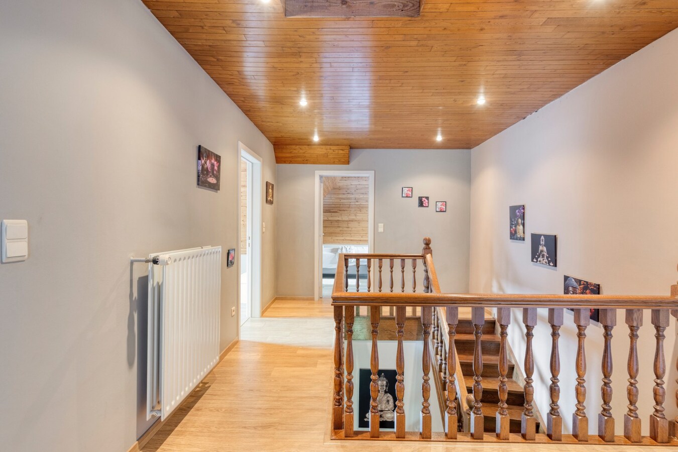 Instapklare gezinswoning met 5 slaapkamers op een perceel van 623 m² in Izegem 