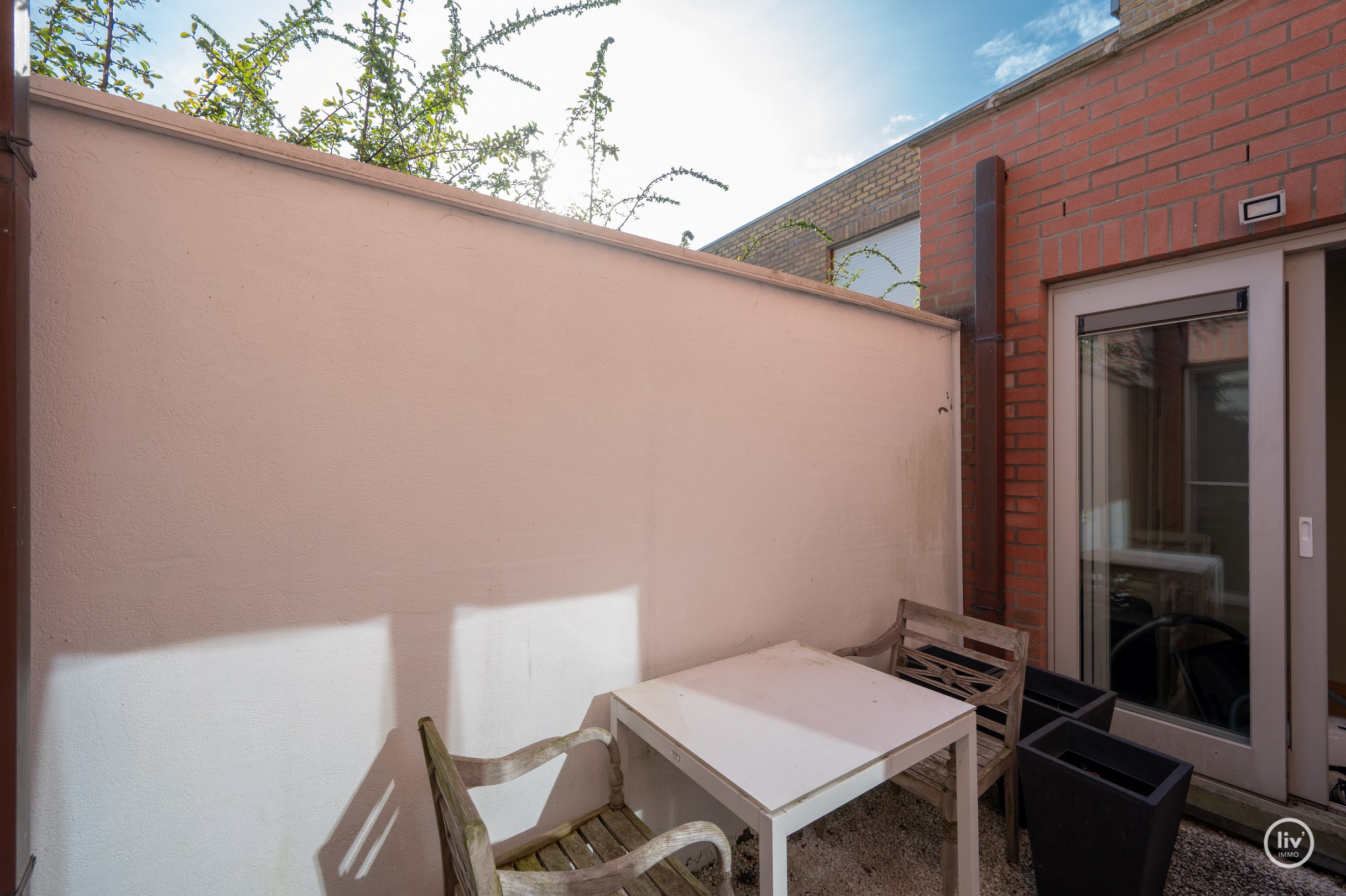 Verzorgd appartement op een topligging in de gegeerde Meerlaan te Knokke. 