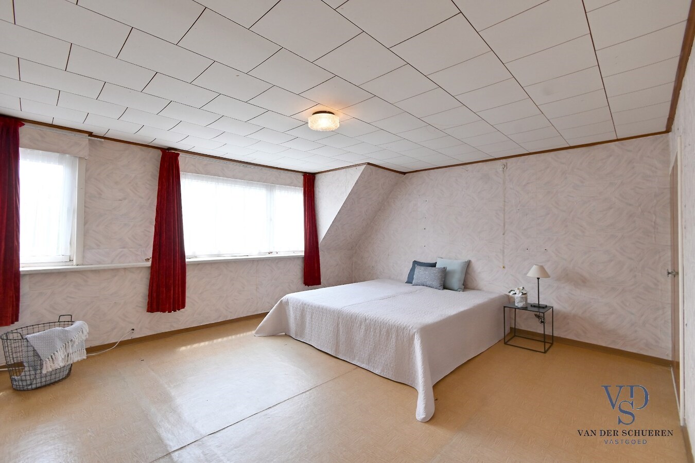 Degelijke eengezinswoning, landelijk gelegen 